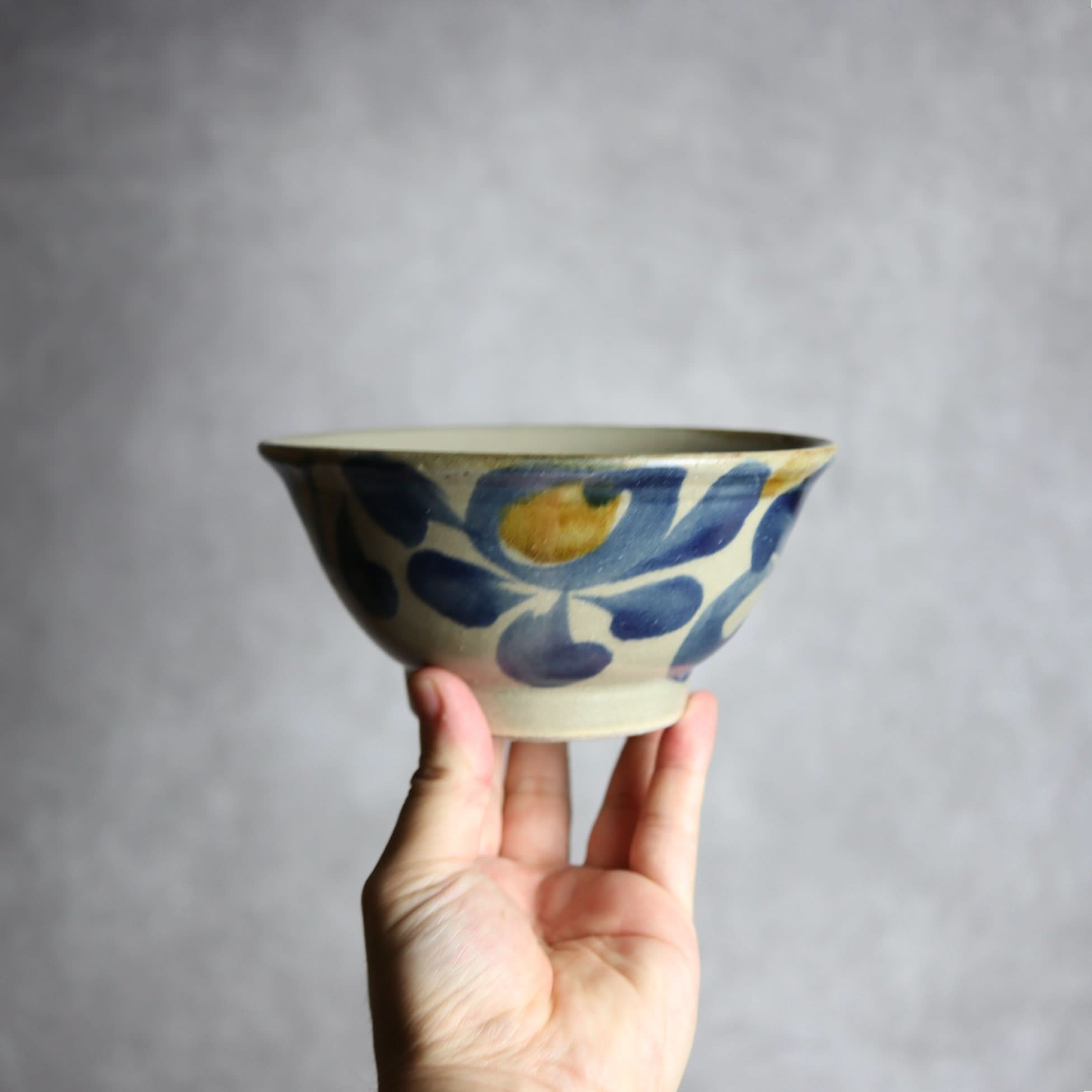 5寸マカイ1 飴 呉須釉 菊唐草 やちむん 陶器 北窯 松田米司工房 やちむん 陶器.