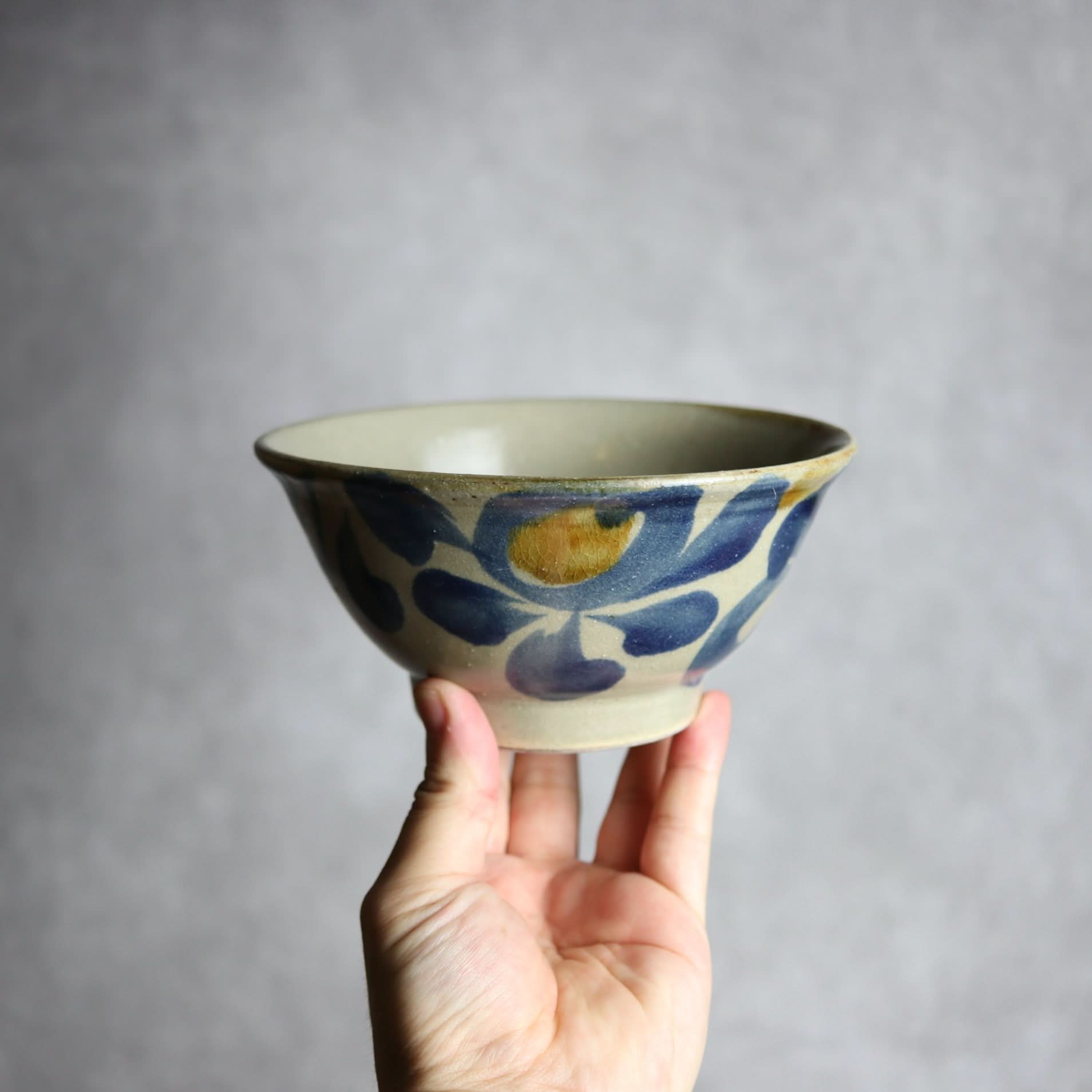 5寸マカイ1 飴 呉須釉 菊唐草 やちむん 陶器 北窯 松田米司工房 やちむん 陶器.
