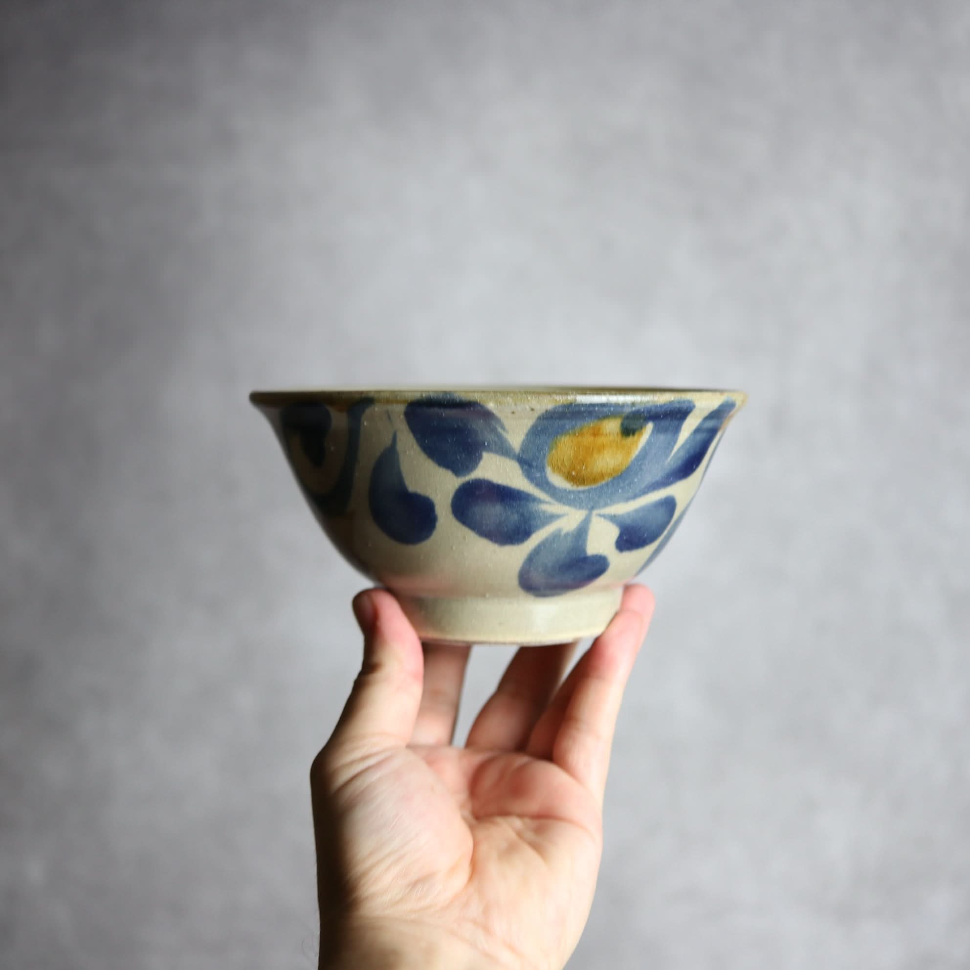 5寸マカイ1 飴 呉須釉 菊唐草 やちむん 陶器 北窯 松田米司工房 やちむん 陶器.