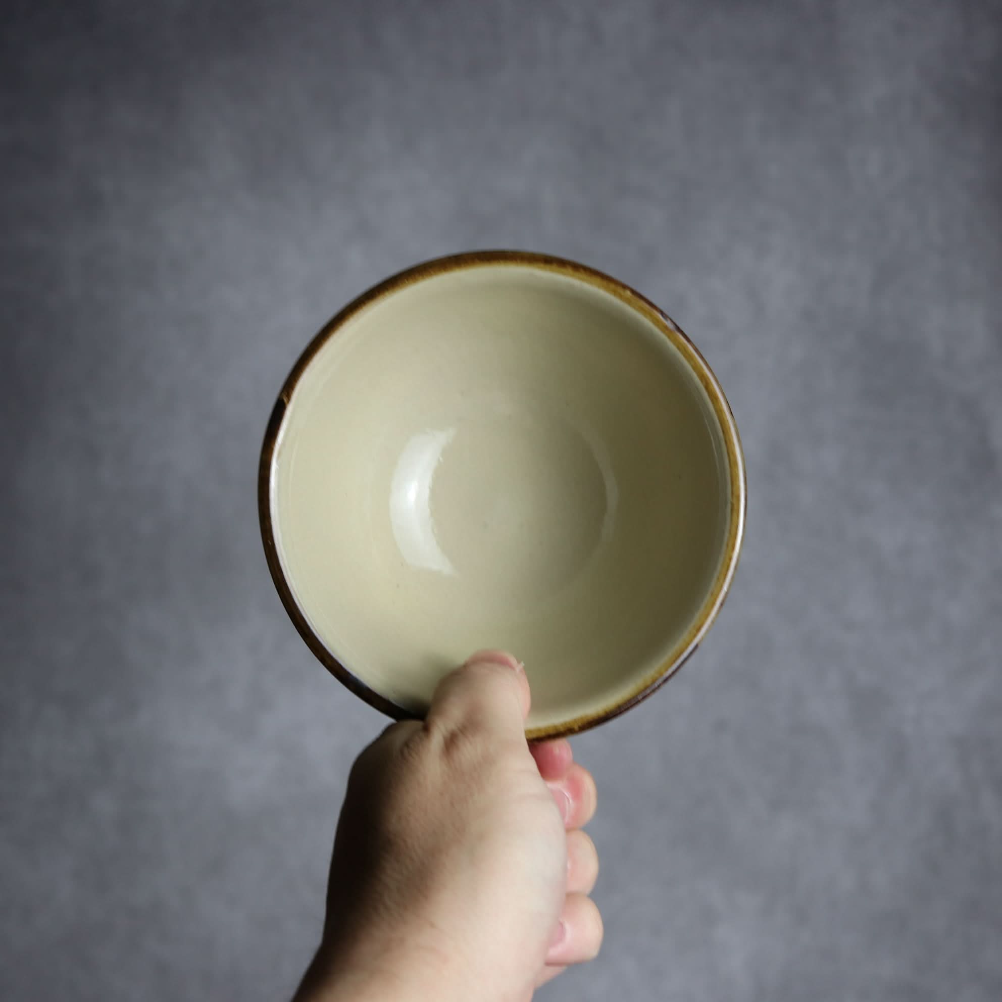 真南風工房 - 呉須釉・蝋抜 点打 4寸マカイ - mundasui