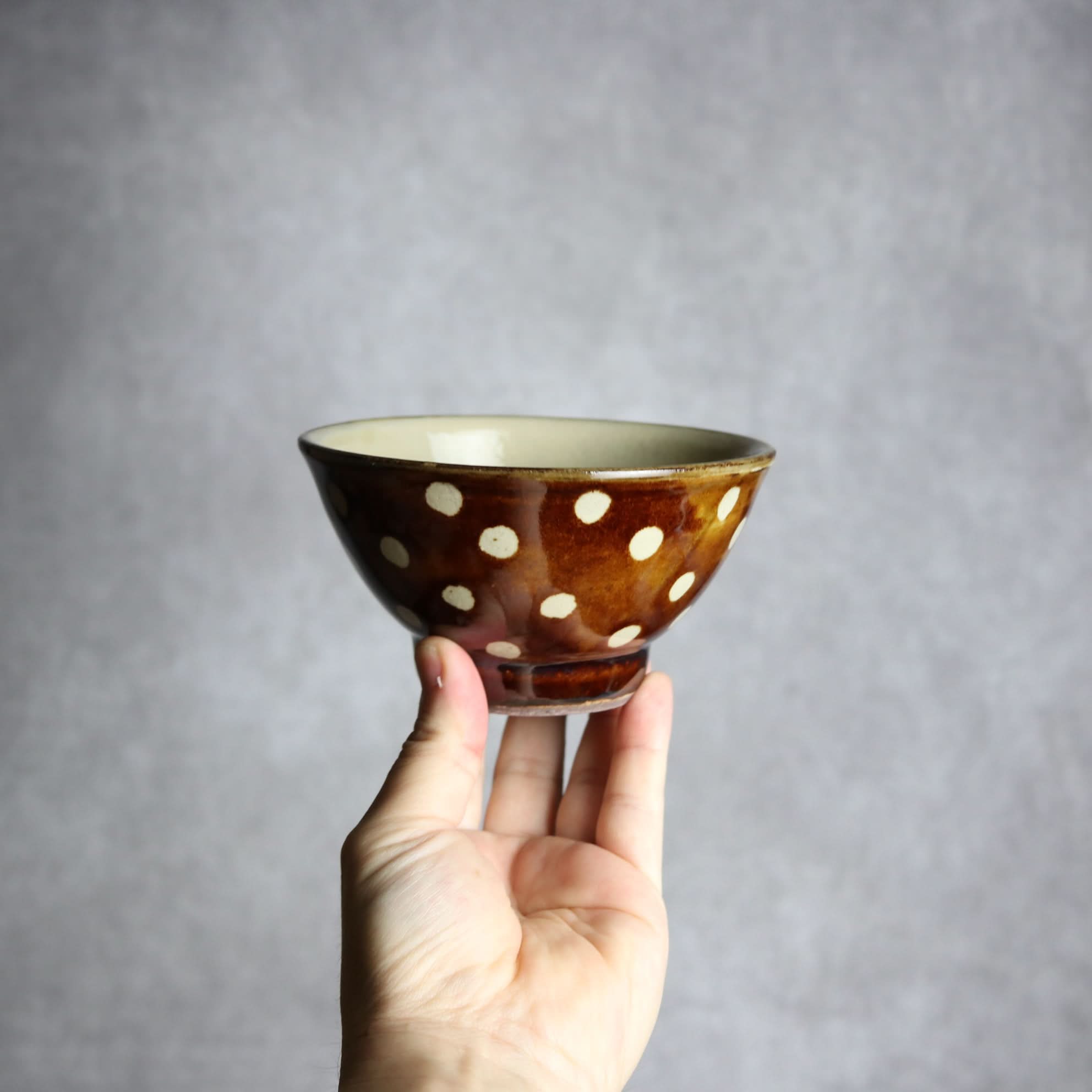 4寸マカイ 飴釉 蝋抜 点打 やちむん 陶器 真南風工房 やちむん 陶器.