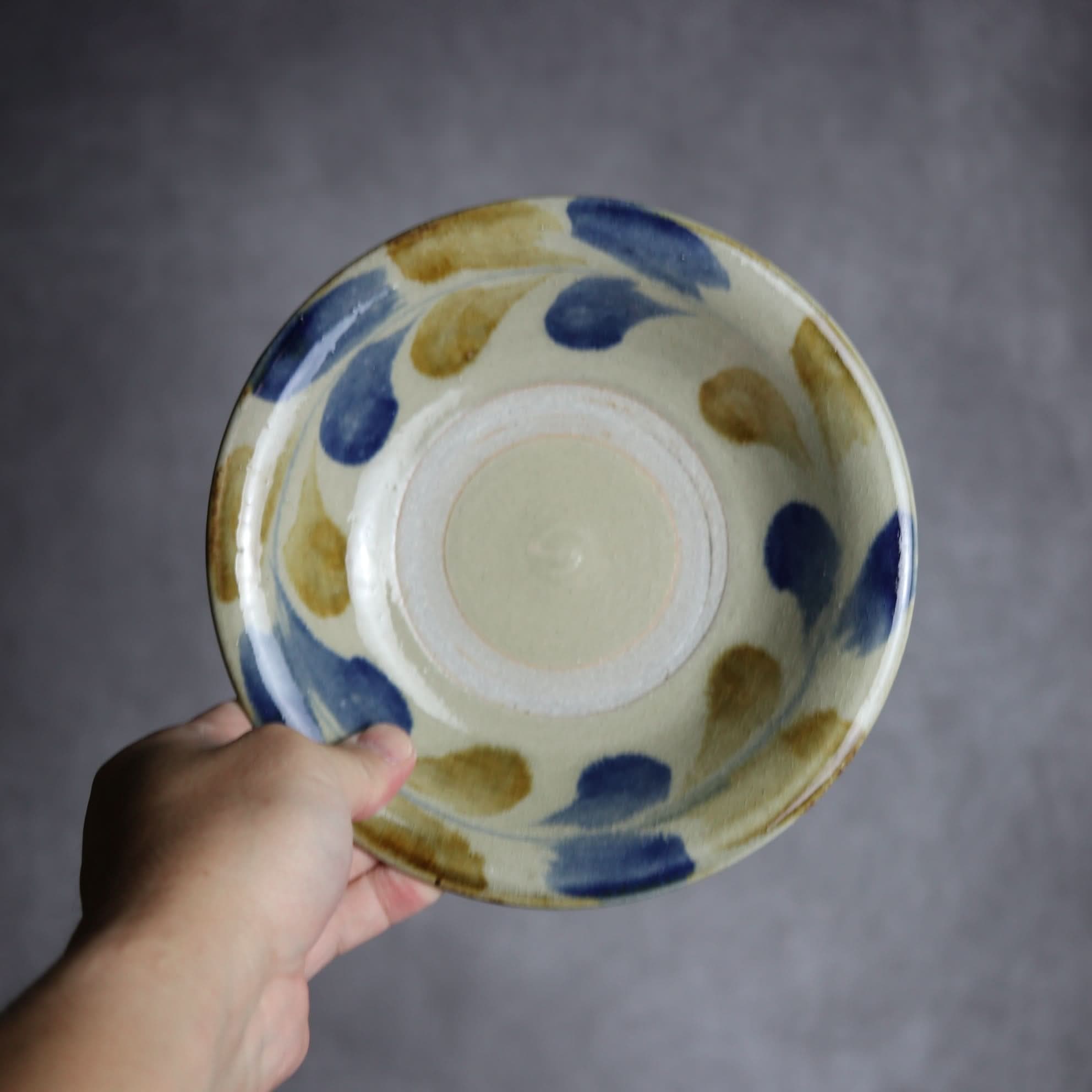 6寸皿1 飴 呉須釉 双葉紋 やちむん 陶器 北窯 松田米司工房 やちむん 陶器.