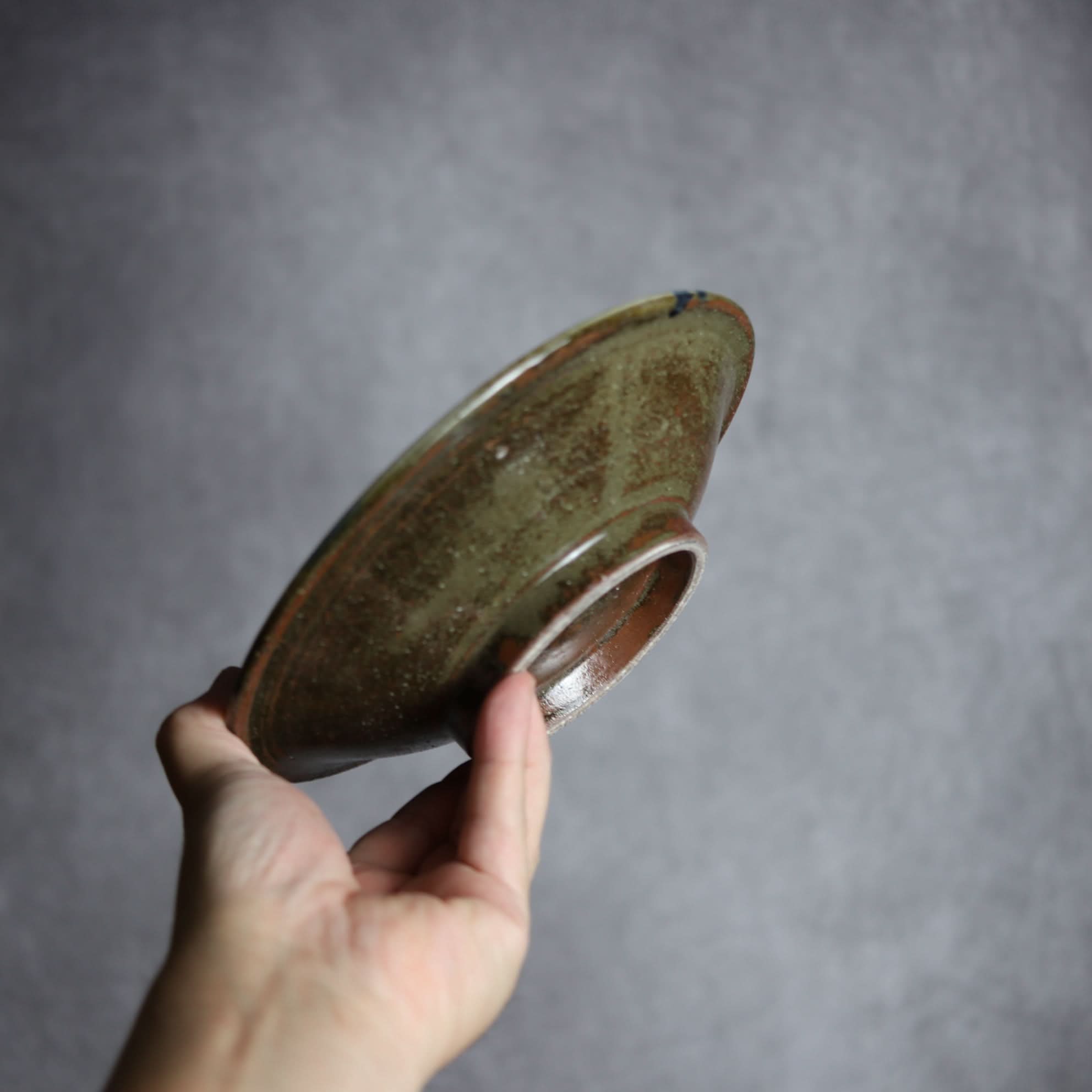 6寸皿1 飴 呉須釉 双葉紋 やちむん 陶器 北窯 松田米司工房 やちむん 陶器.