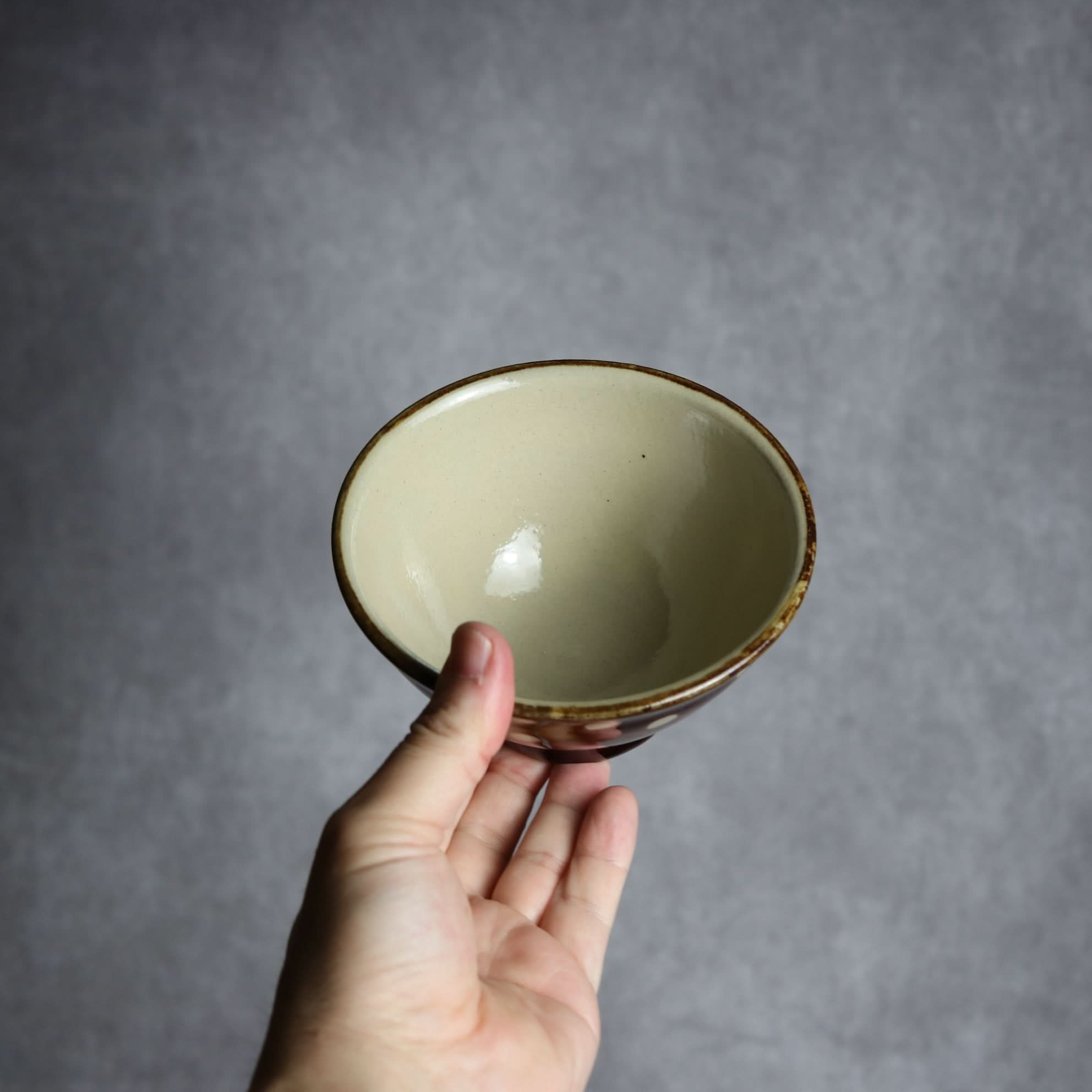 真南風工房 - 飴釉・蝋抜 点打 4寸マカイ - mundasui