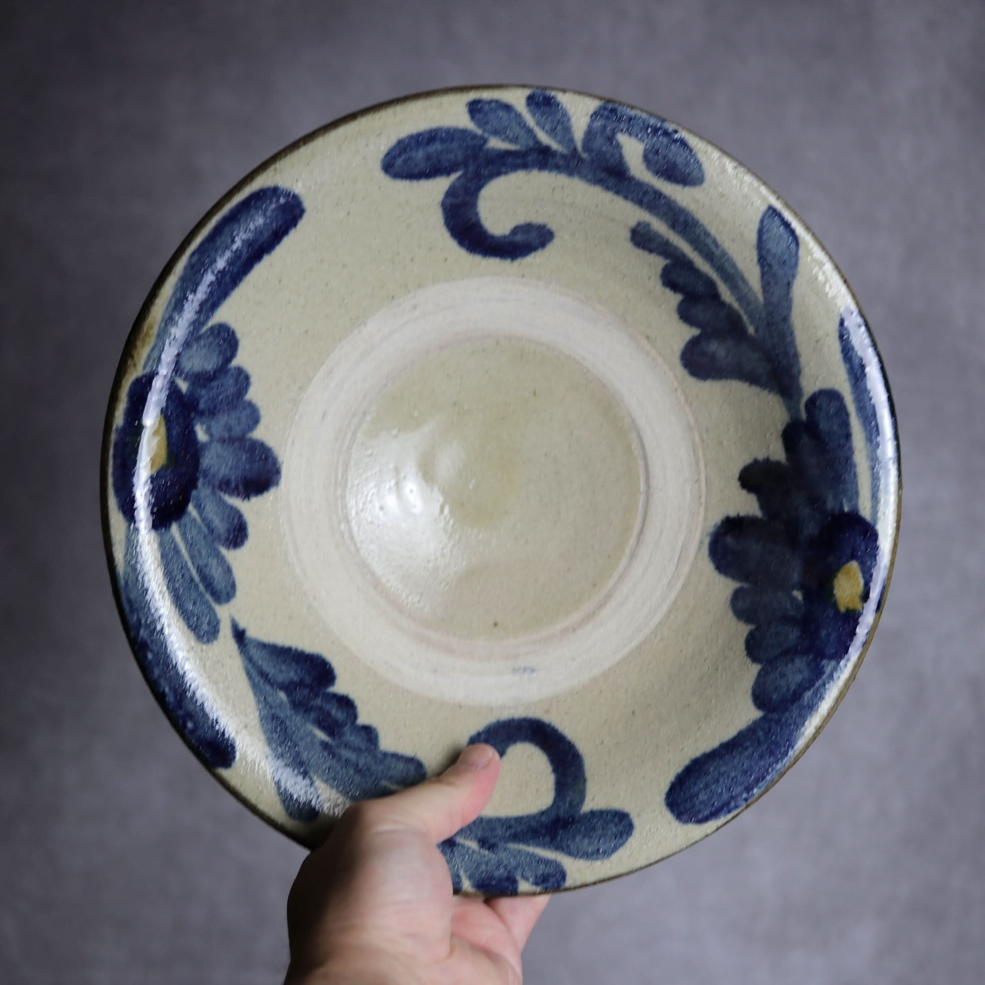 9寸皿1 呉須釉 菊唐草 やちむん 陶器 北窯 宮城正享工房 やちむん 陶器.