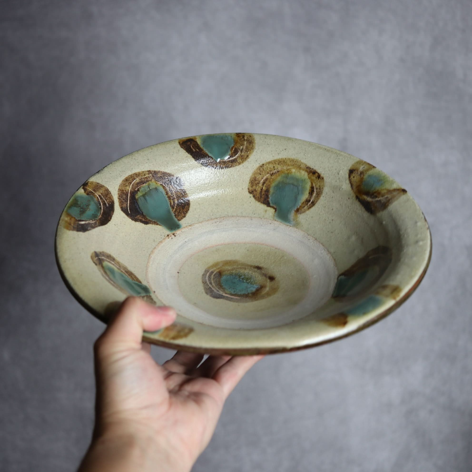 9寸皿1 三彩 点打 やちむん 陶器 北窯 宮城正享工房 やちむん 陶器.