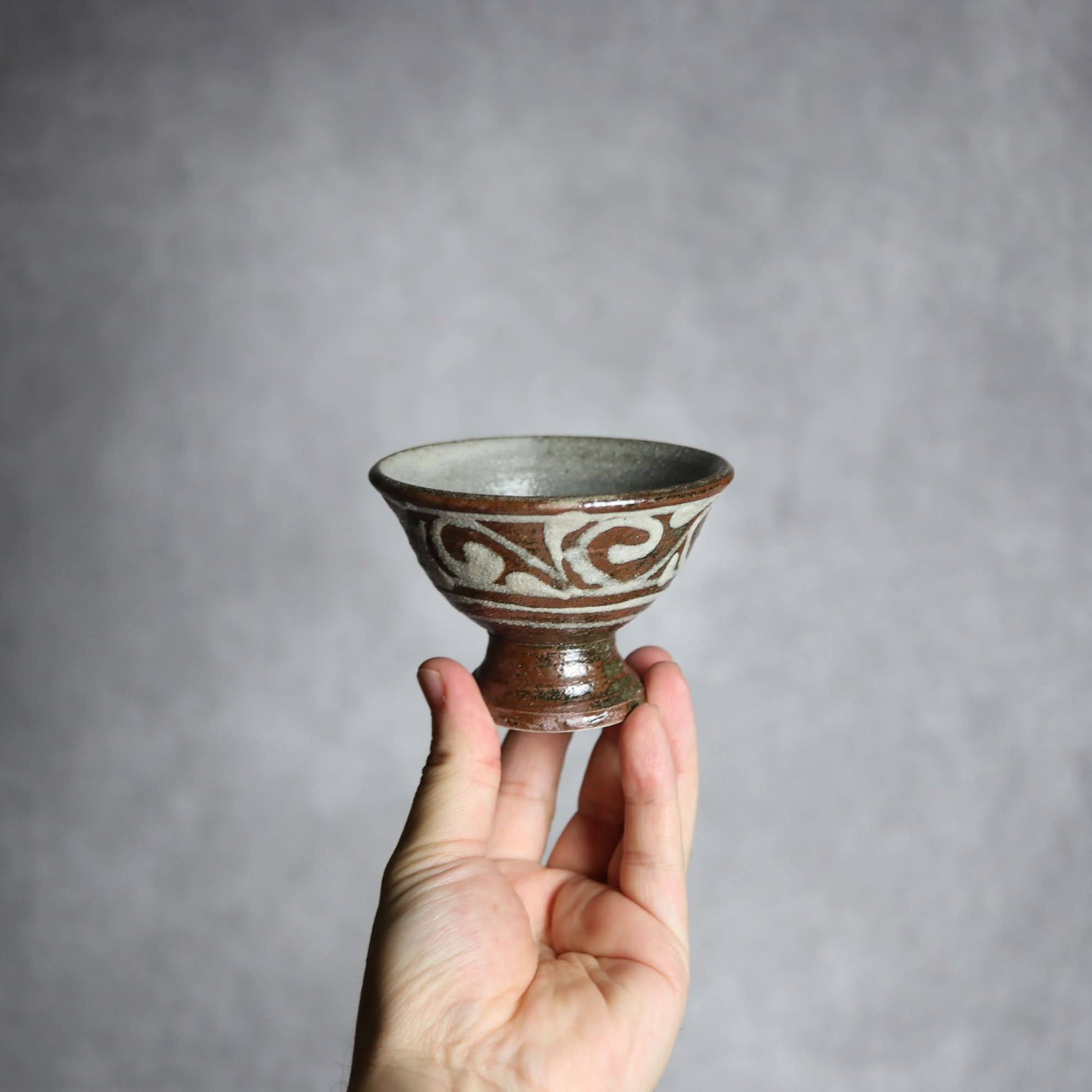 3寸高杯鉢1 イッチン唐草 やちむん 陶器 栄一工房 やちむん 陶器.