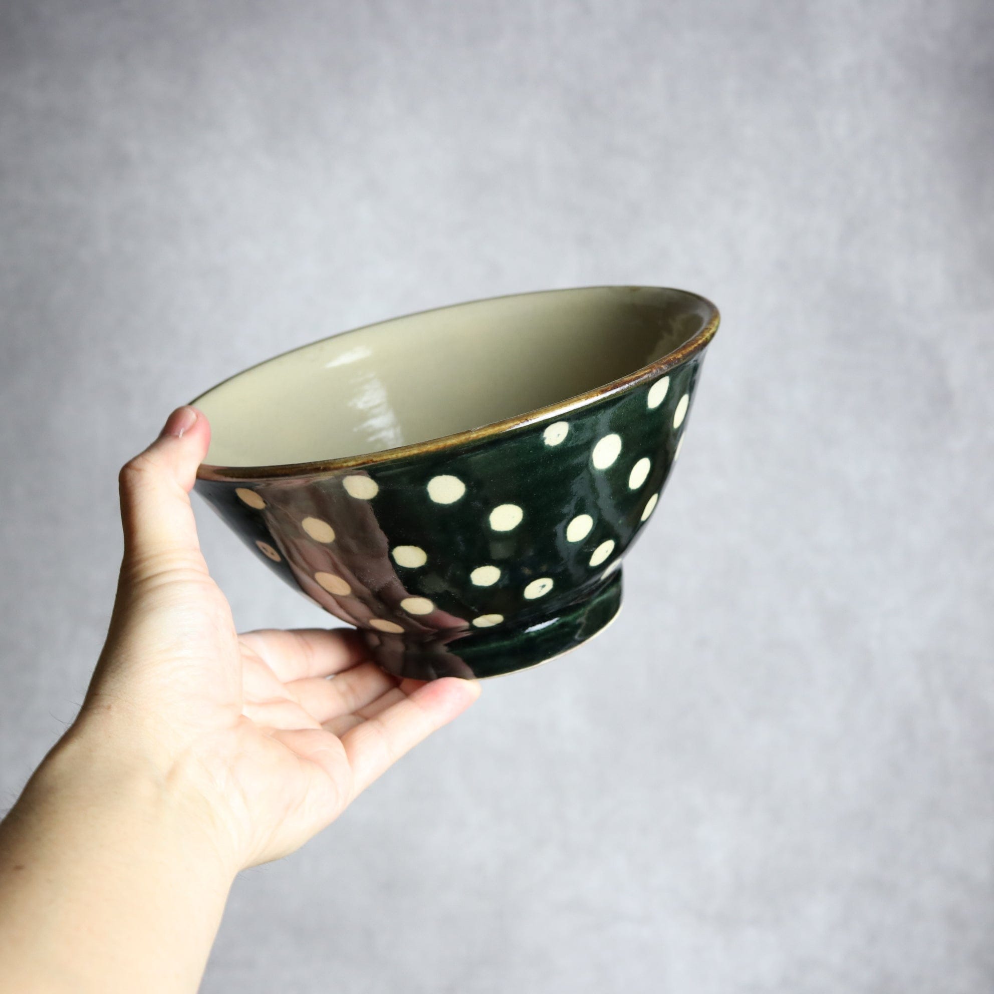 6寸マカイ 呉須釉 蝋抜 点打 やちむん 陶器 真南風工房 やちむん 陶器.