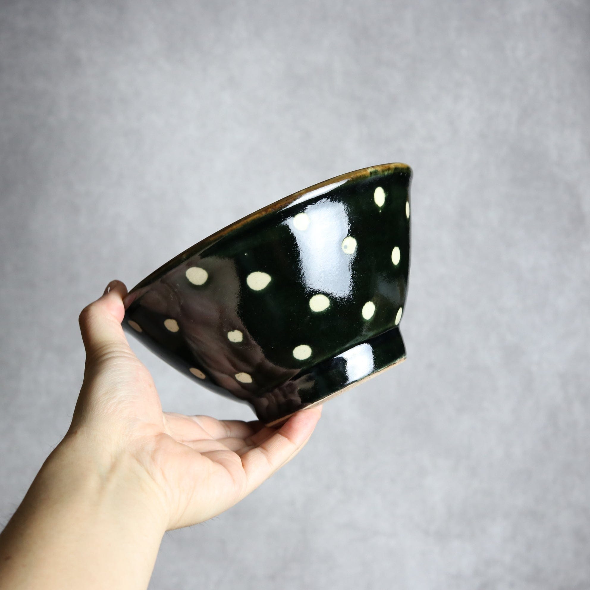 6寸マカイ 呉須釉 蝋抜 点打 やちむん 陶器 真南風工房 やちむん 陶器.