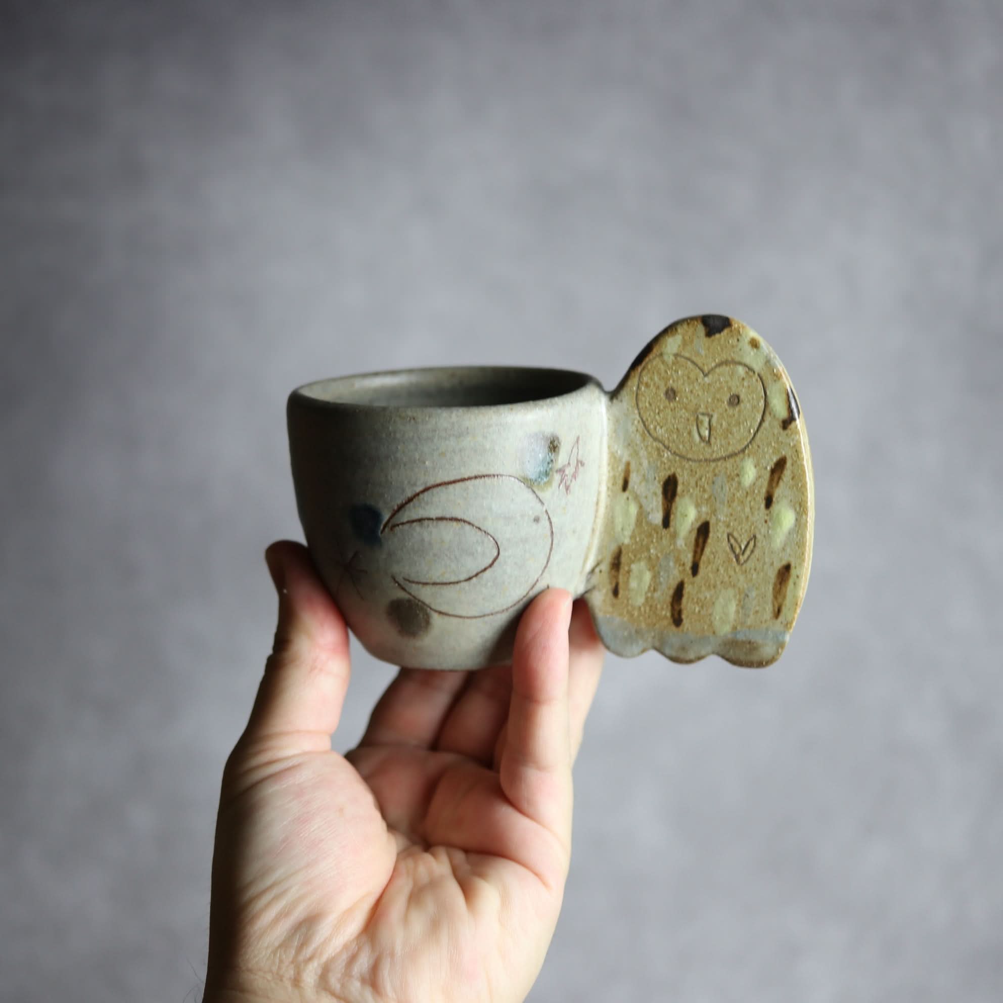 エゾフクロウカップ1 やちむん 陶器 土の種 やちむん 陶器.