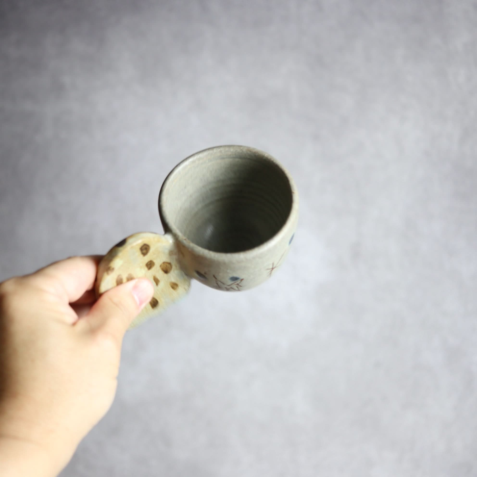 エゾフクロウカップ1 やちむん 陶器 土の種 やちむん 陶器.