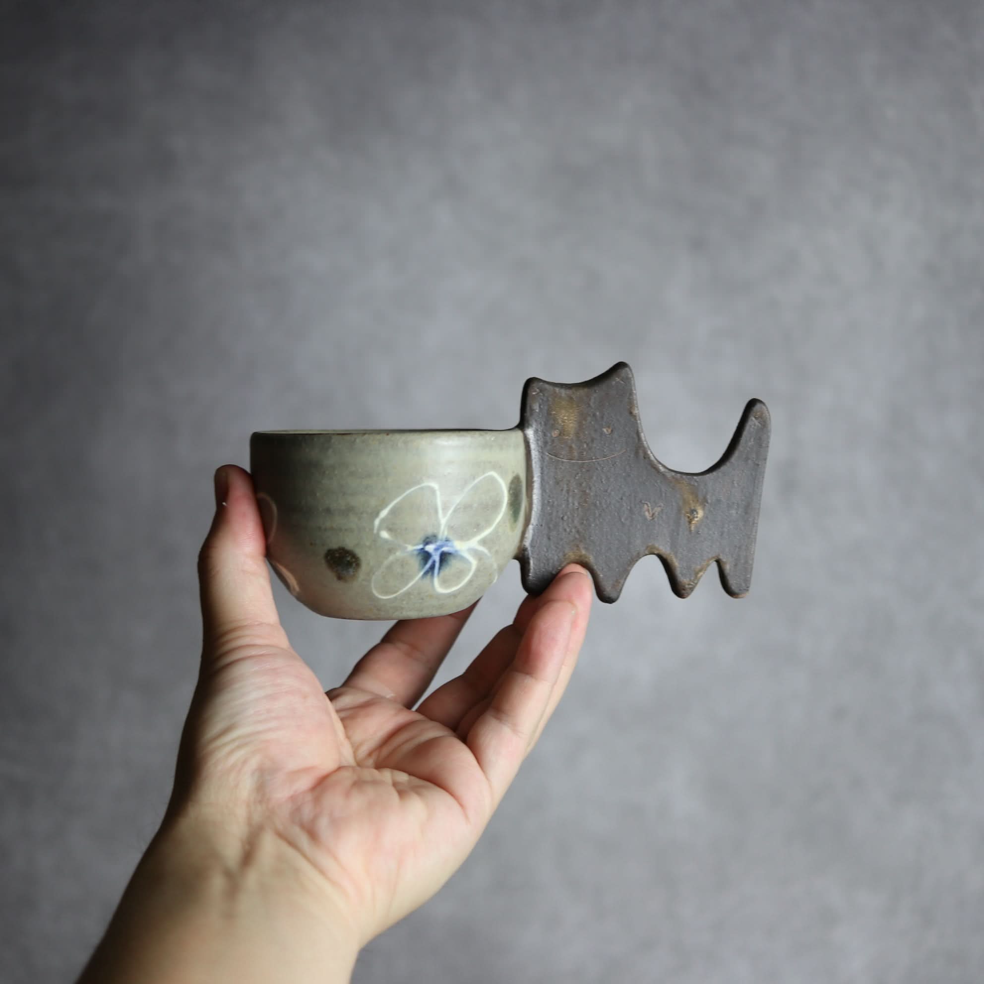 ネコカップ1 やちむん 陶器 土の種 やちむん 陶器.