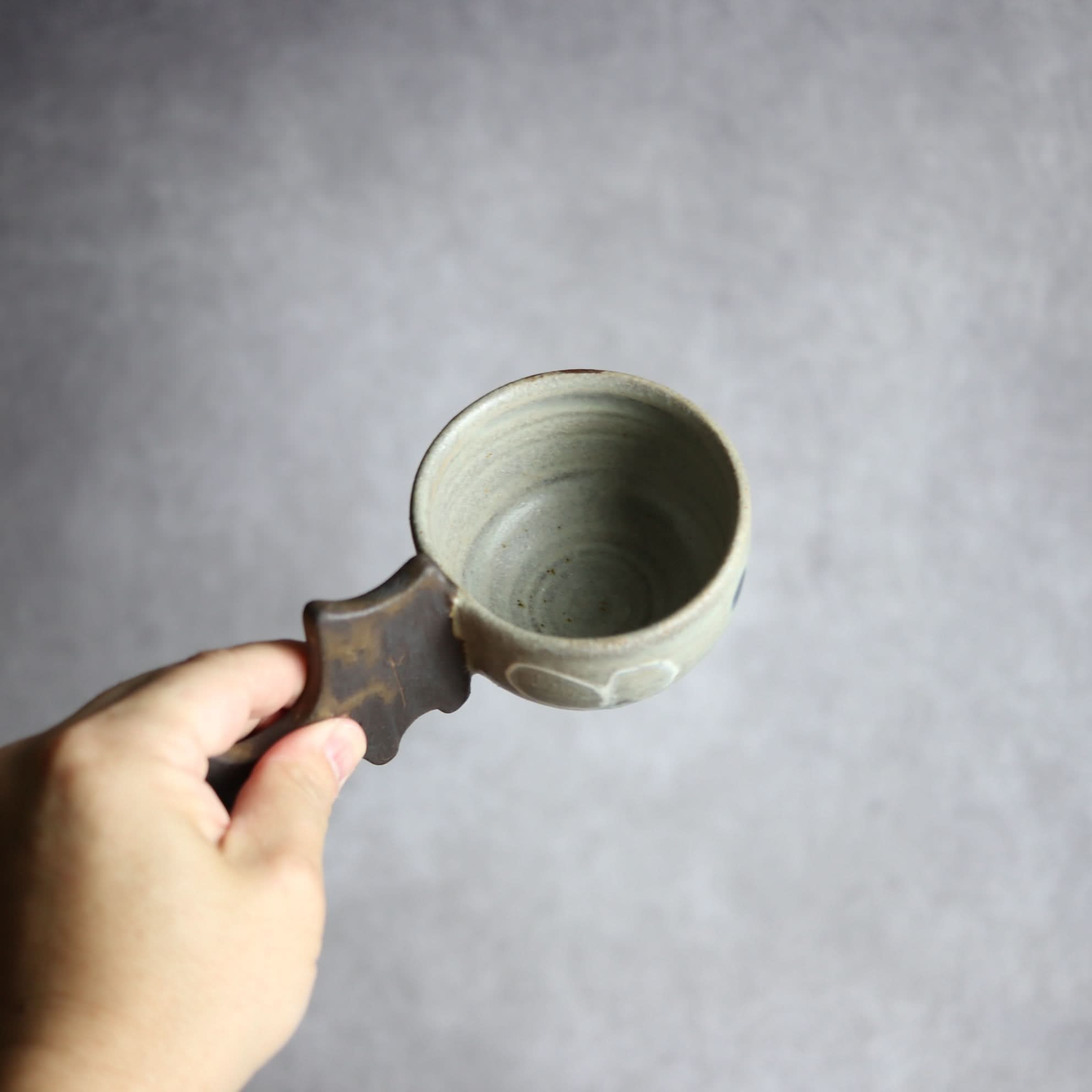 ネコカップ1 やちむん 陶器 土の種 やちむん 陶器.