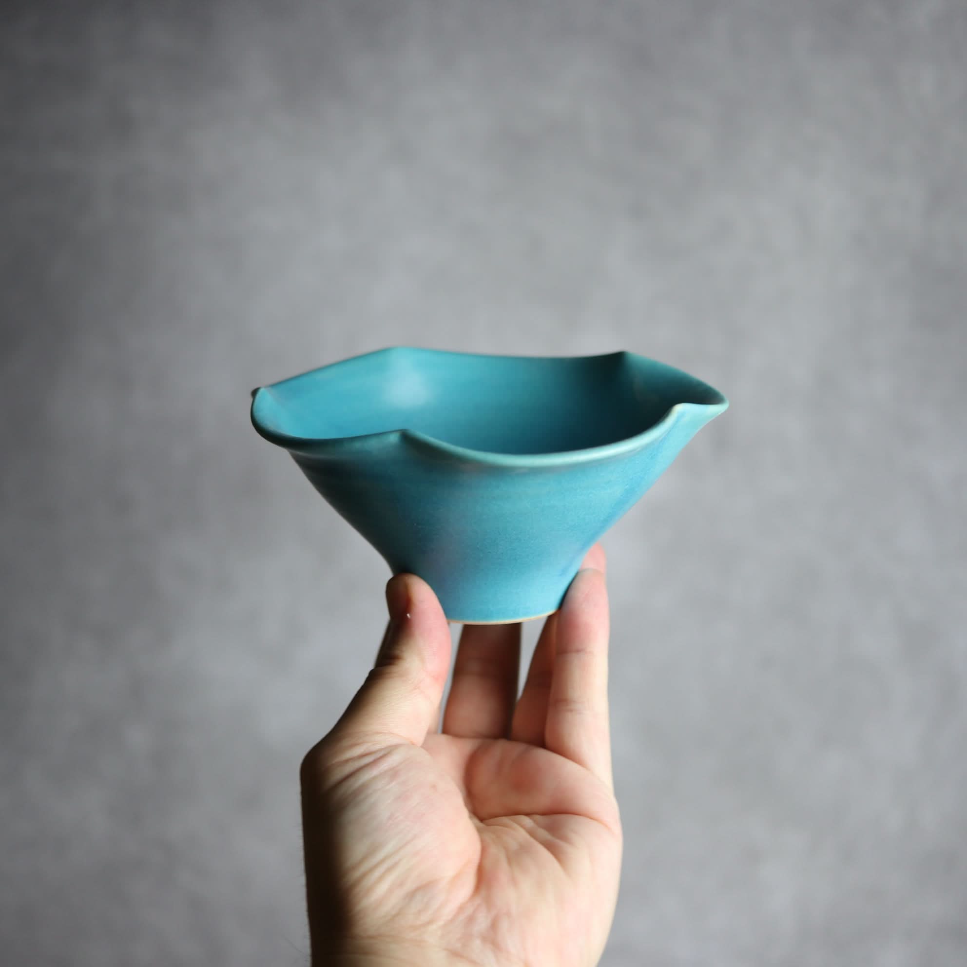 トルコ輪花鉢1 やちむん 陶器 仁陶器工房 やちむん 陶器.