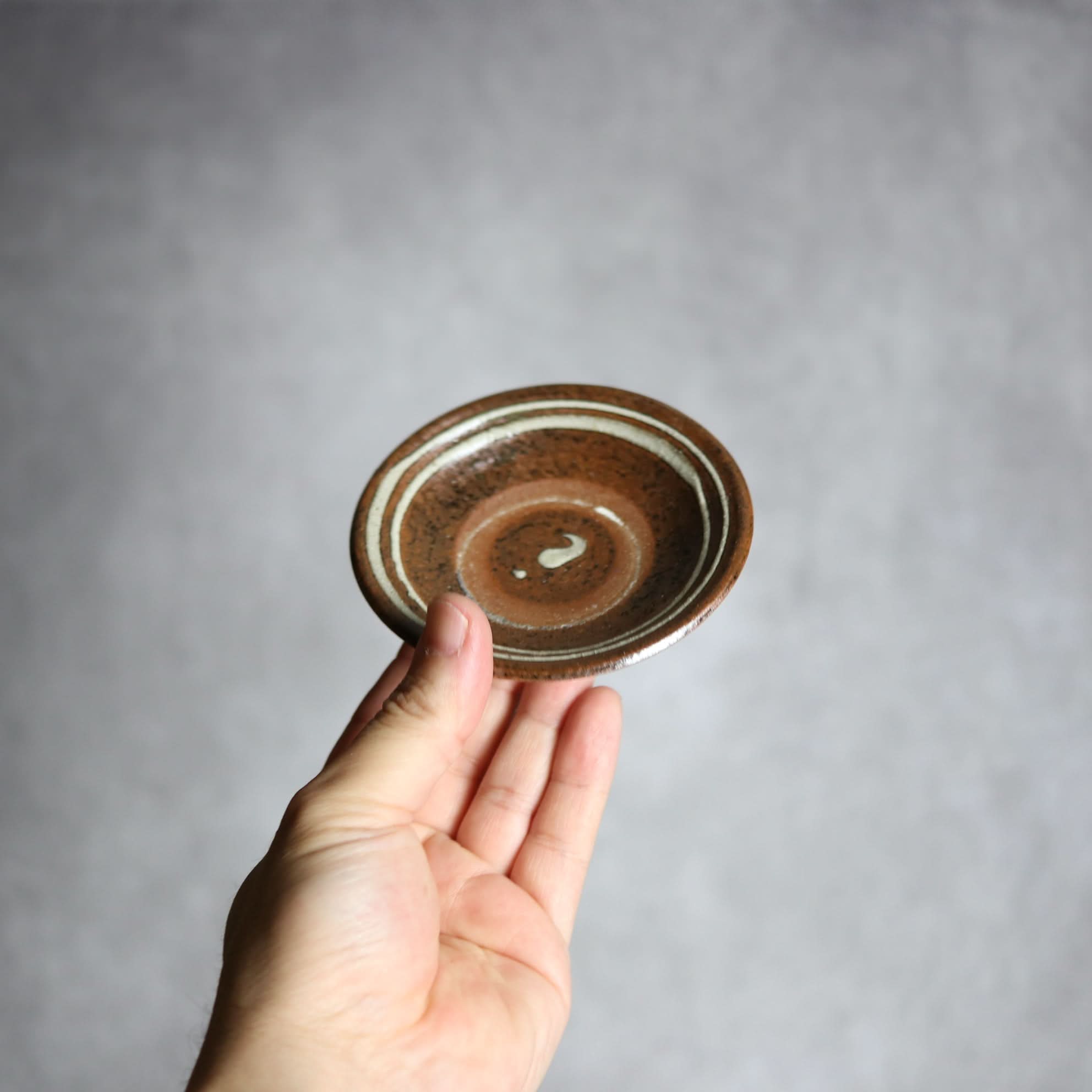 3寸皿1 イッチン やちむん 陶器 栄一工房 やちむん 陶器.