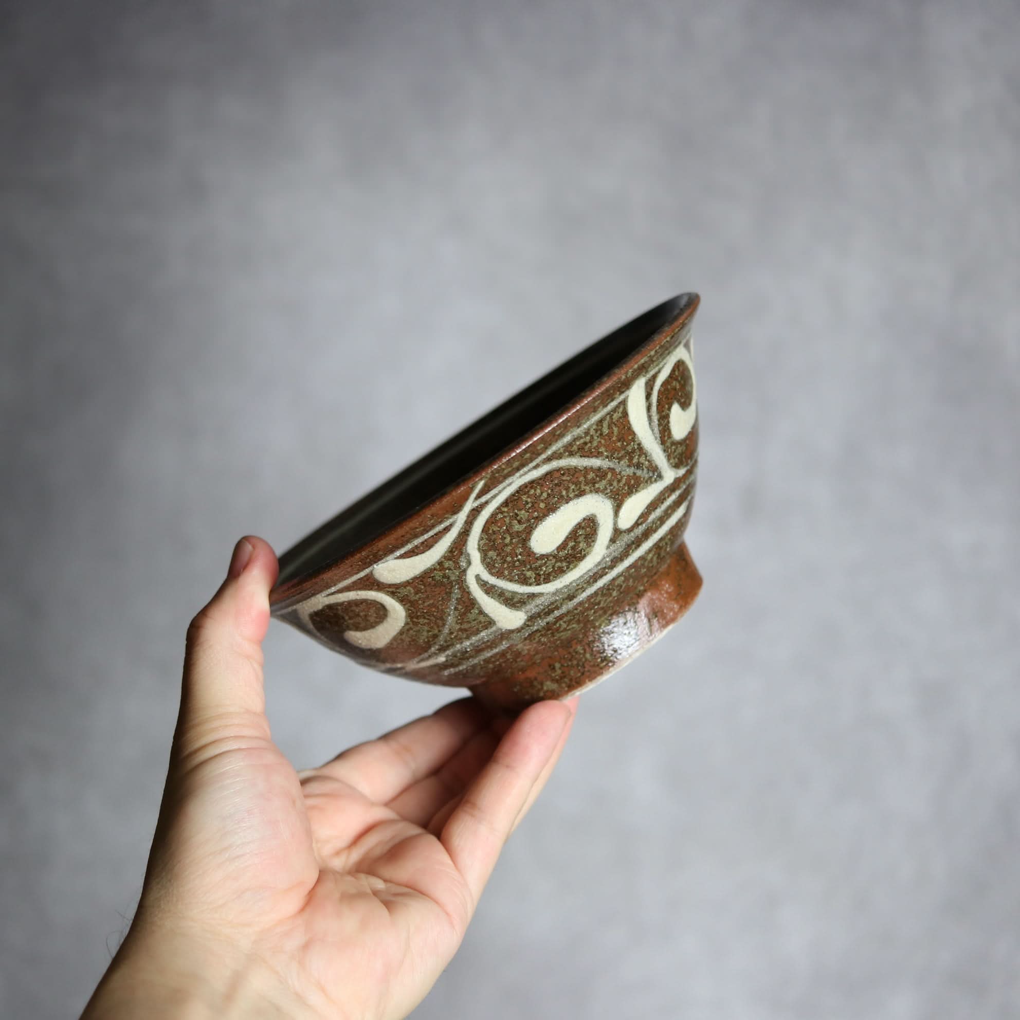 5寸マカイ1 イッチン 唐草 やちむん 陶器 栄一工房 やちむん 陶器.