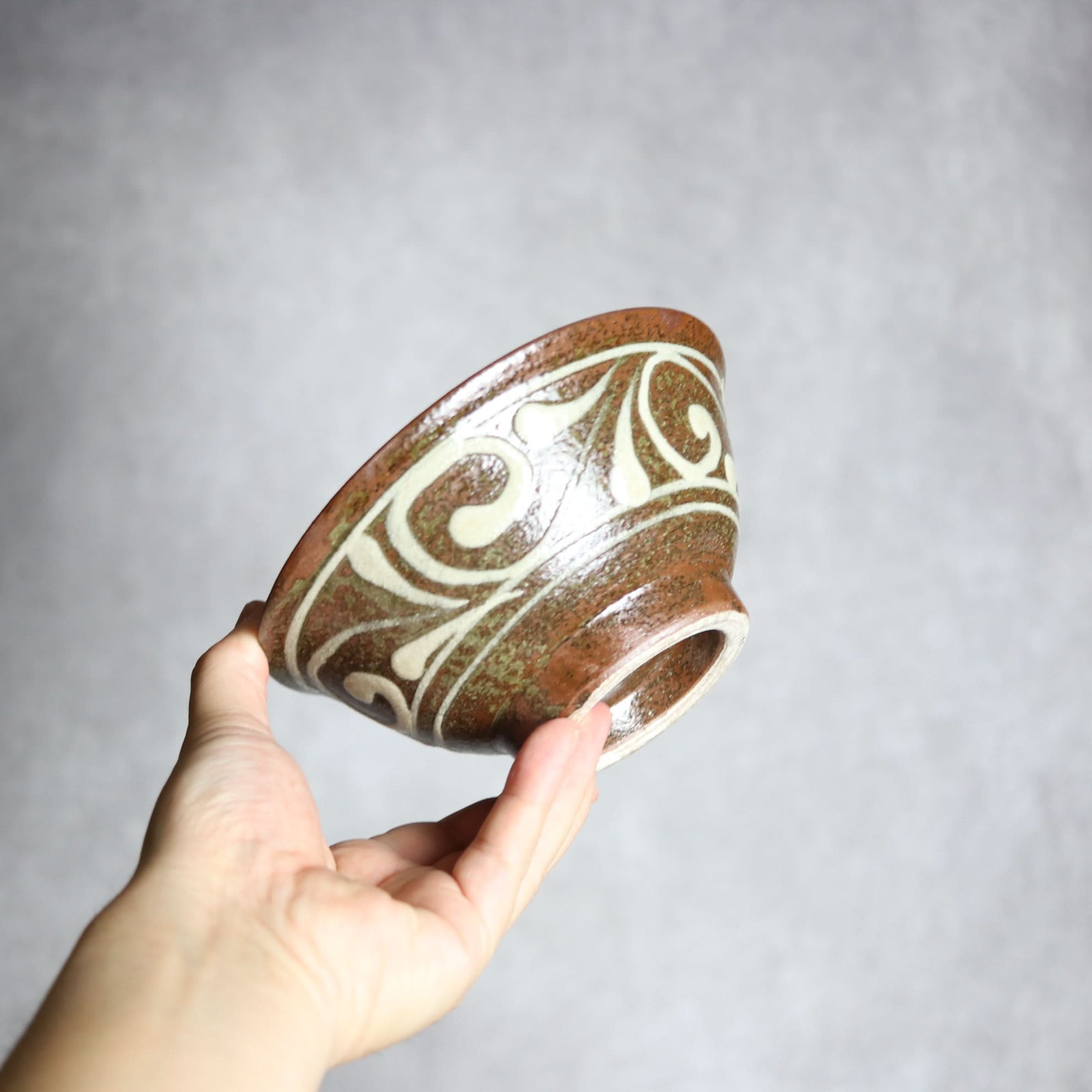 5寸マカイ2 イッチン 唐草 やちむん 陶器 栄一工房 やちむん 陶器.