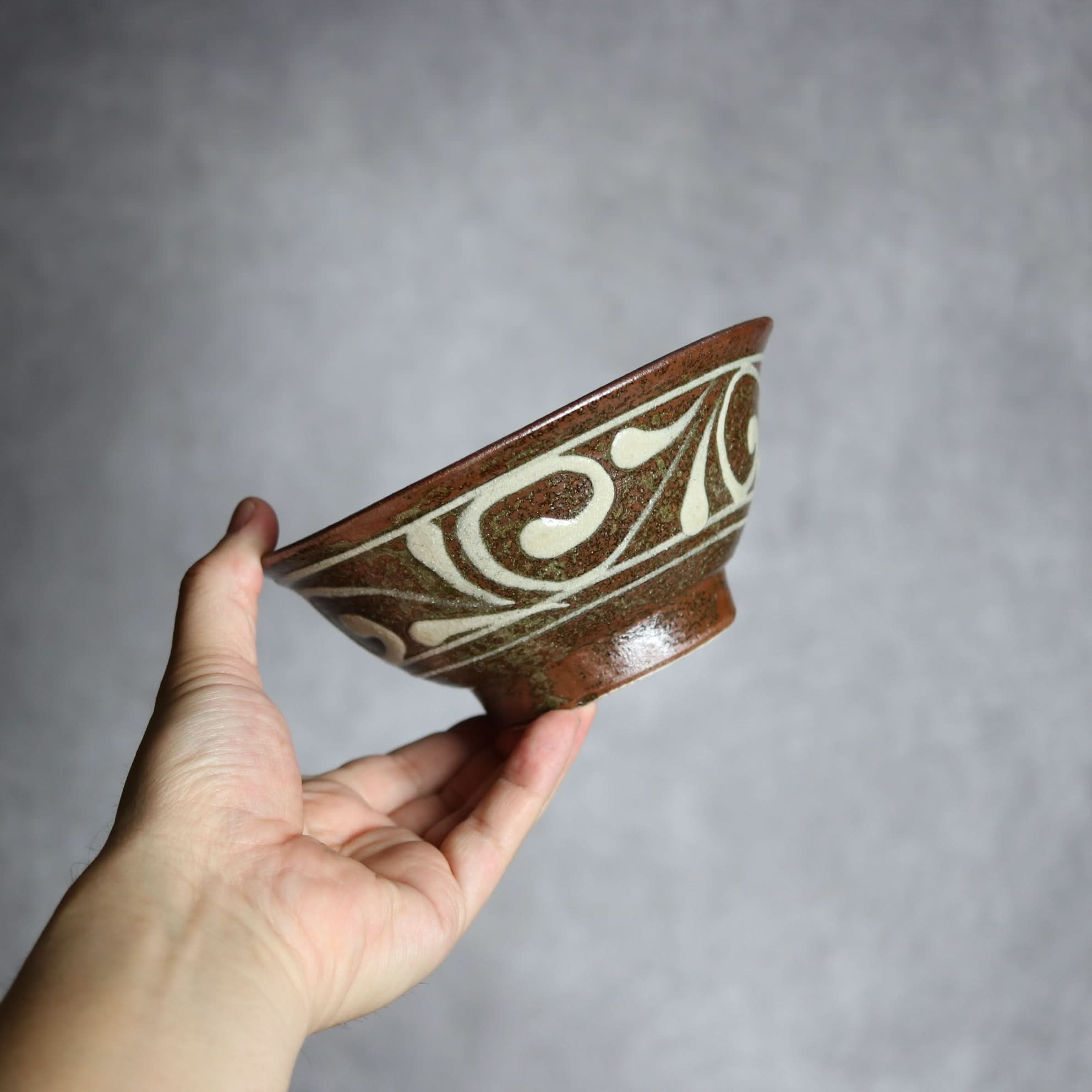 5寸マカイ2 イッチン 唐草 やちむん 陶器 栄一工房 やちむん 陶器.