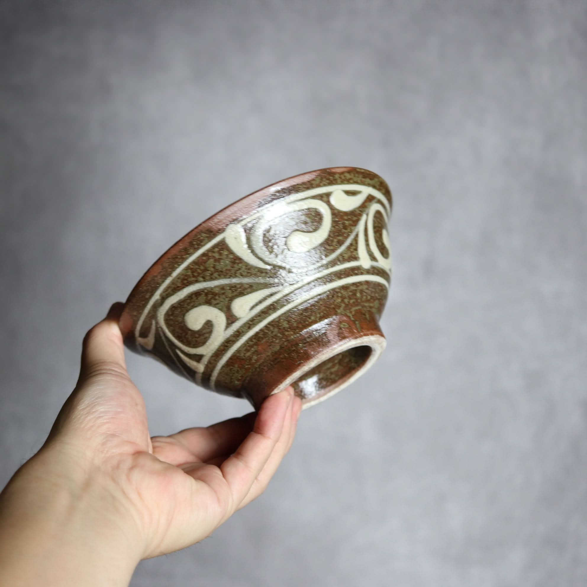 5寸マカイ2 イッチン 唐草 やちむん 陶器 栄一工房 やちむん 陶器.