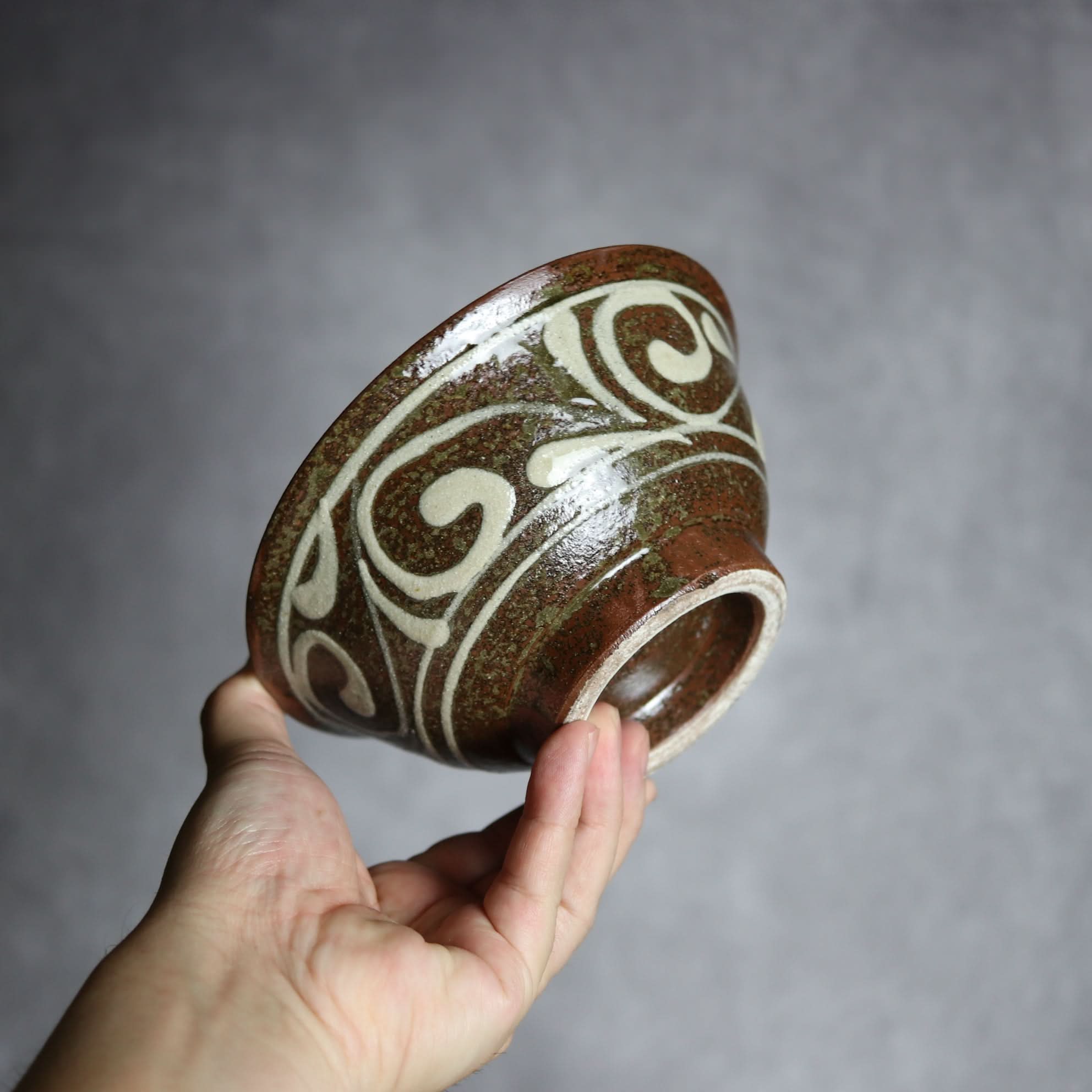 5寸マカイ2 イッチン 唐草 やちむん 陶器 栄一工房 やちむん 陶器.