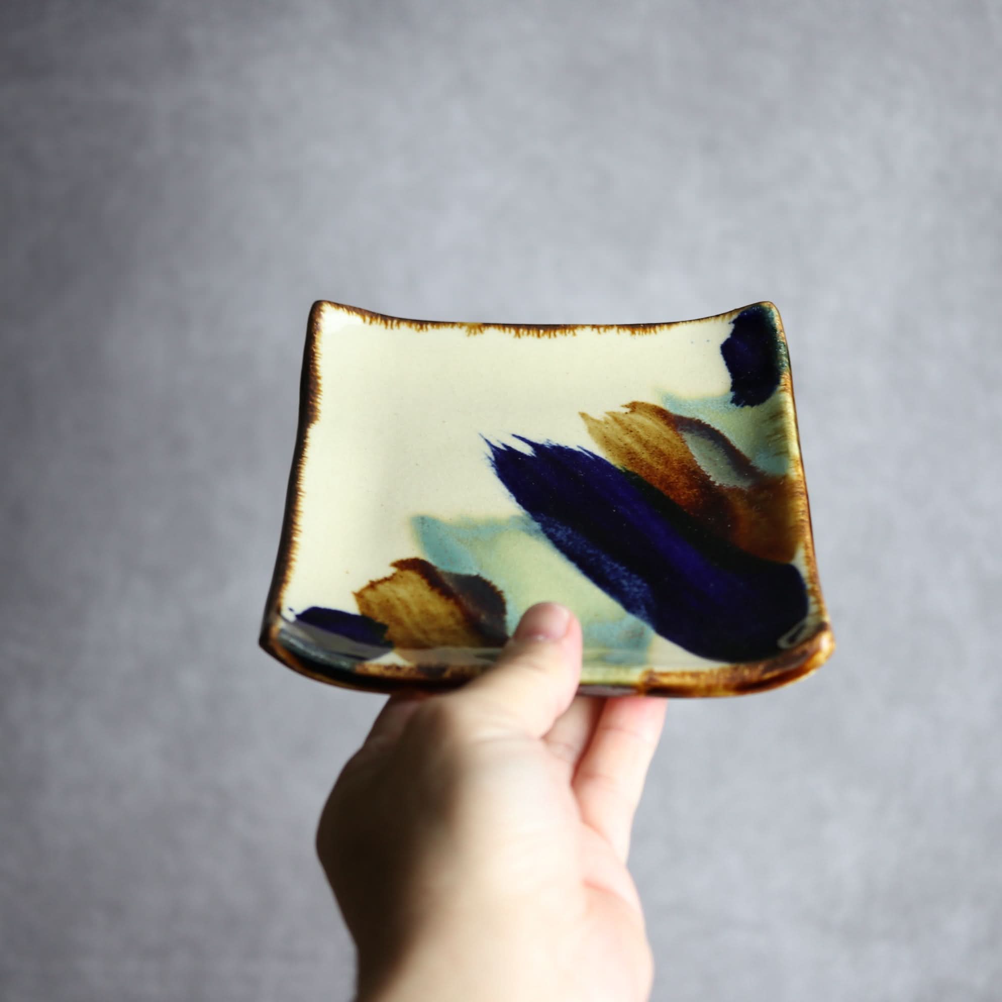 デザートプレート1 ライン紋 やちむん 陶器 エドメ陶房 やちむん 陶器.