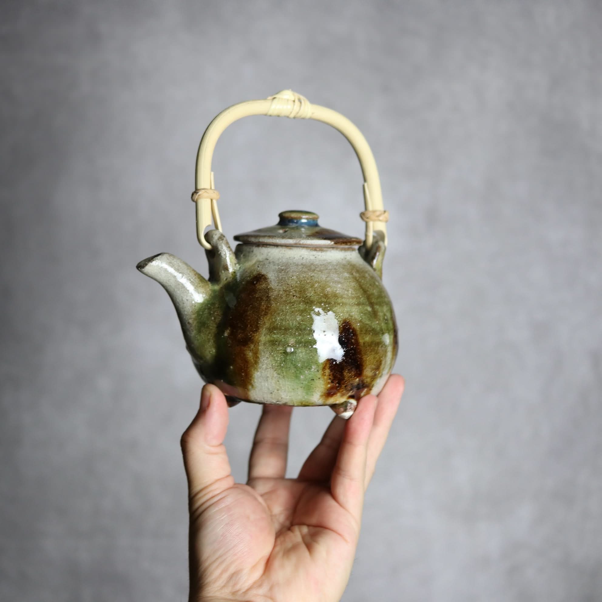 土瓶1 三彩 点打 やちむん 陶器 栄一工房 やちむん 陶器.