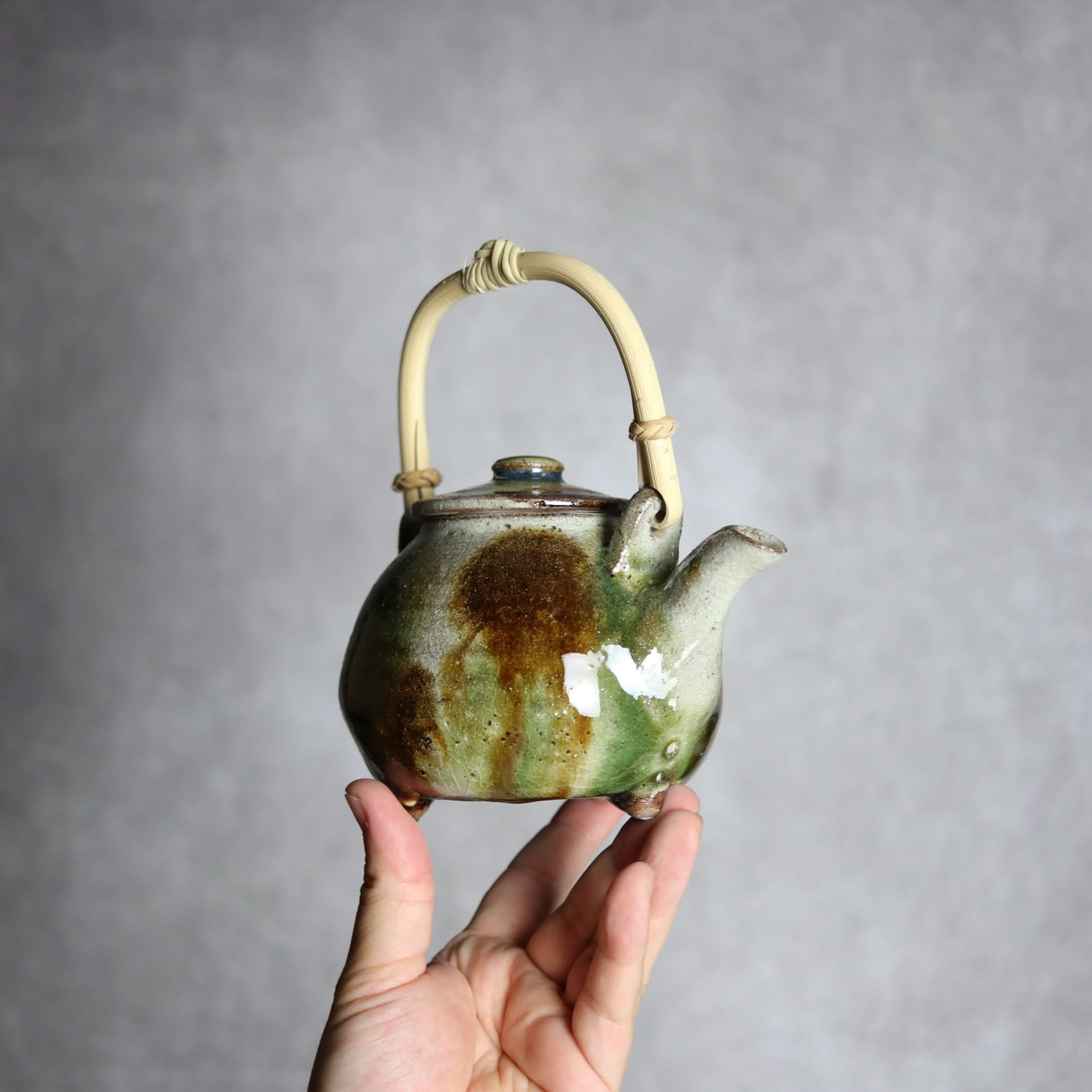 土瓶1 三彩 点打 やちむん 陶器 栄一工房 やちむん 陶器.