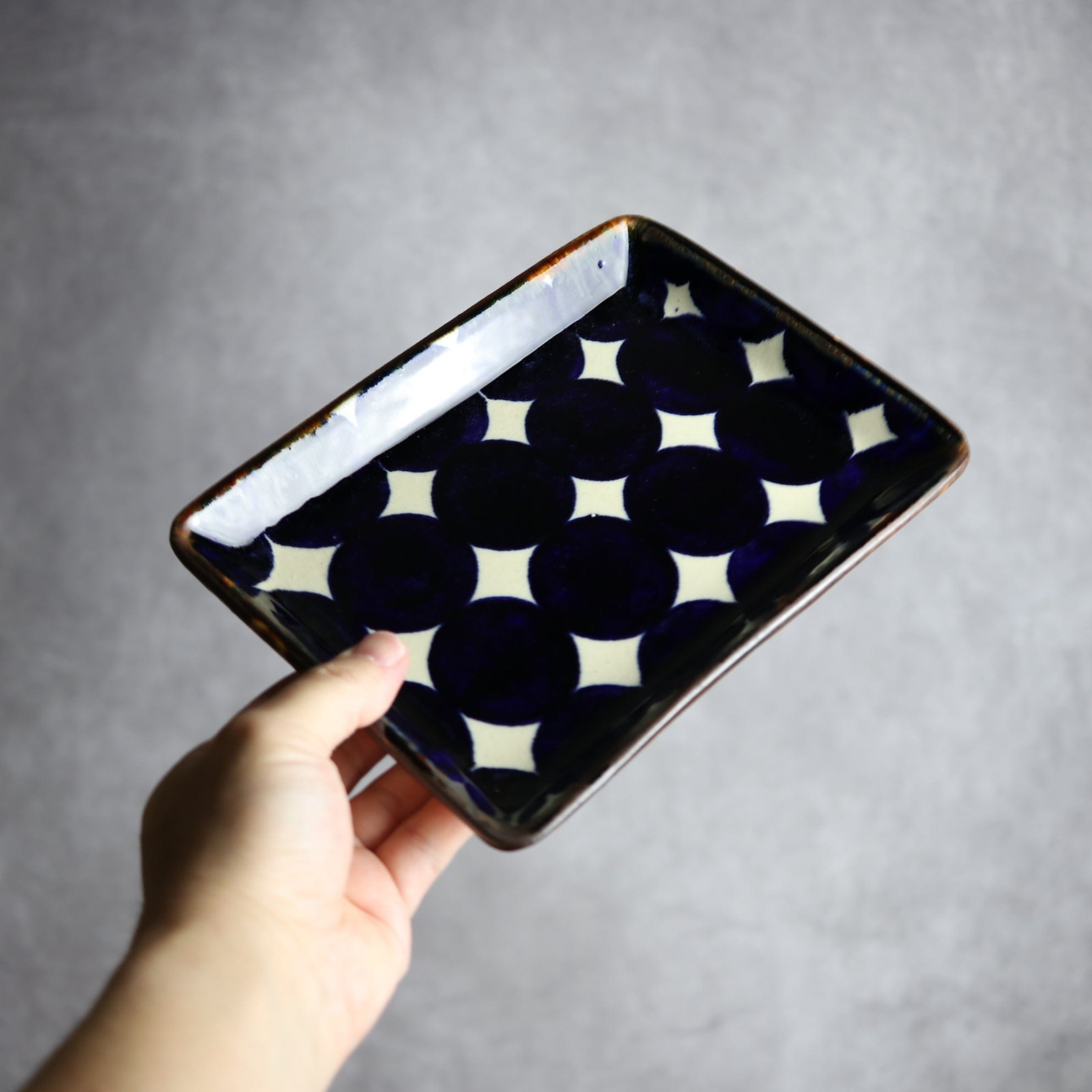 角皿1 青ドット紋 やちむん 陶器 エドメ陶房 やちむん 陶器.