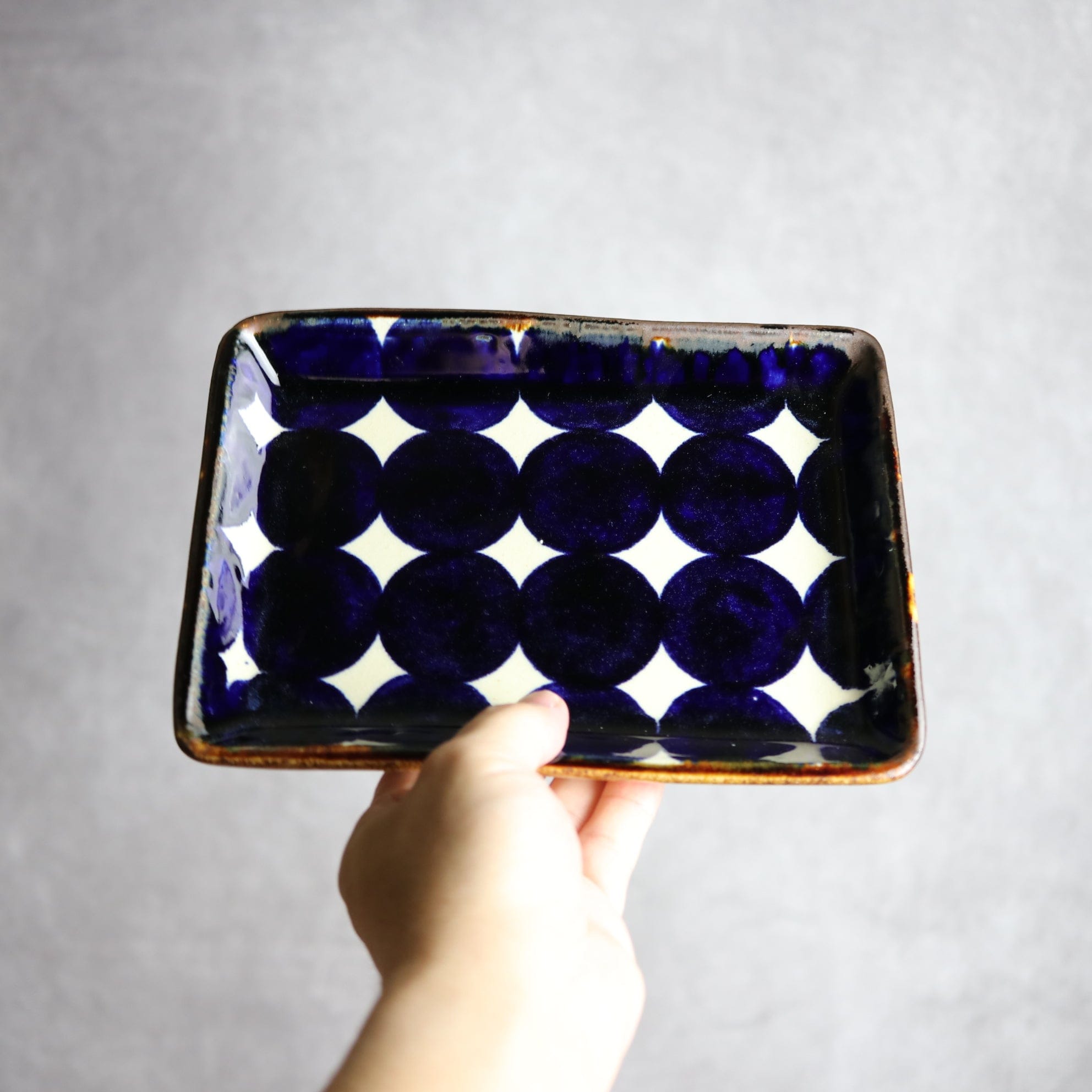 角皿1 青ドット紋 やちむん 陶器 エドメ陶房 やちむん 陶器.