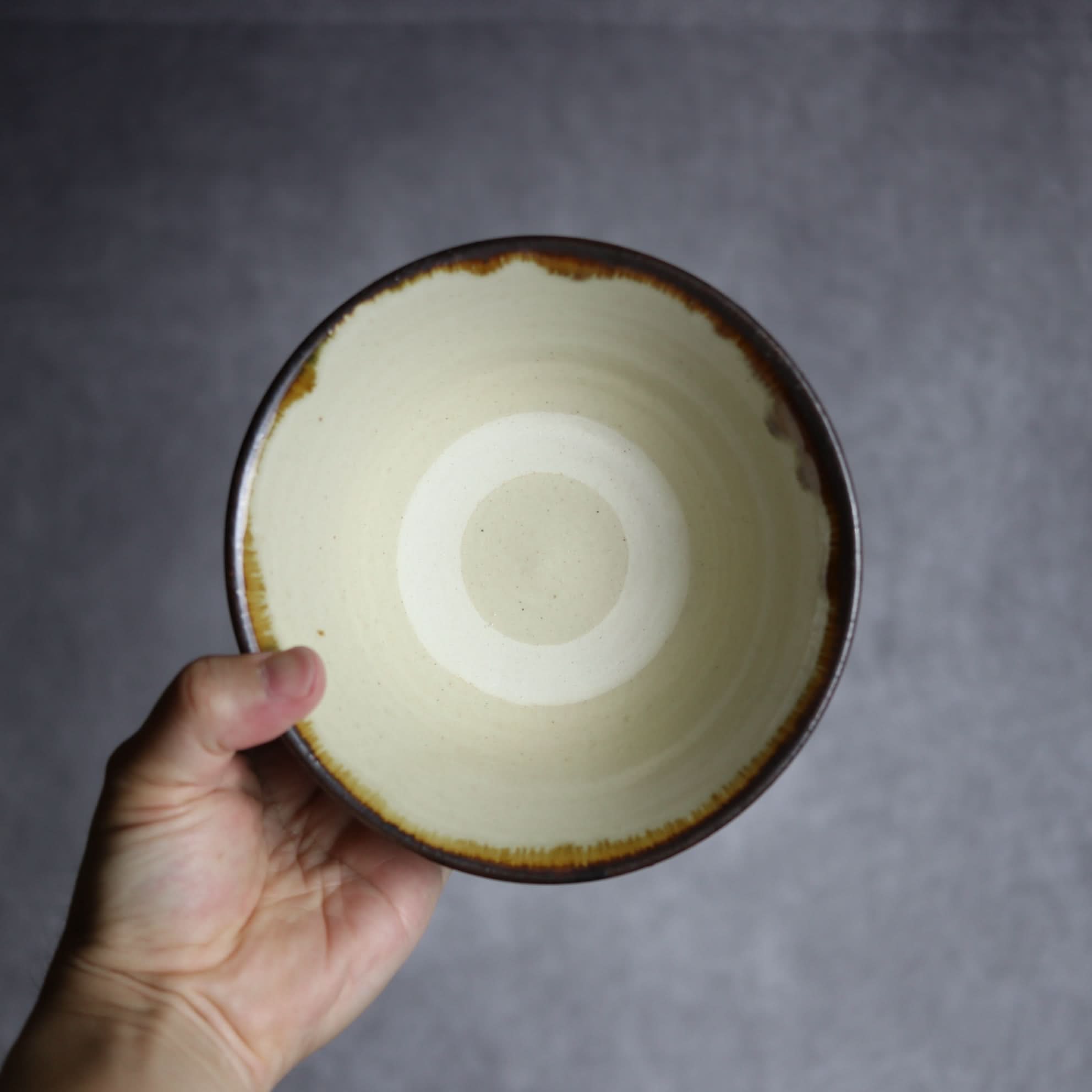 5寸マカイ1 飴 呉須釉菊唐草 格子点打 やちむん 陶器 いずみ窯 島袋工房 やちむん 陶器.