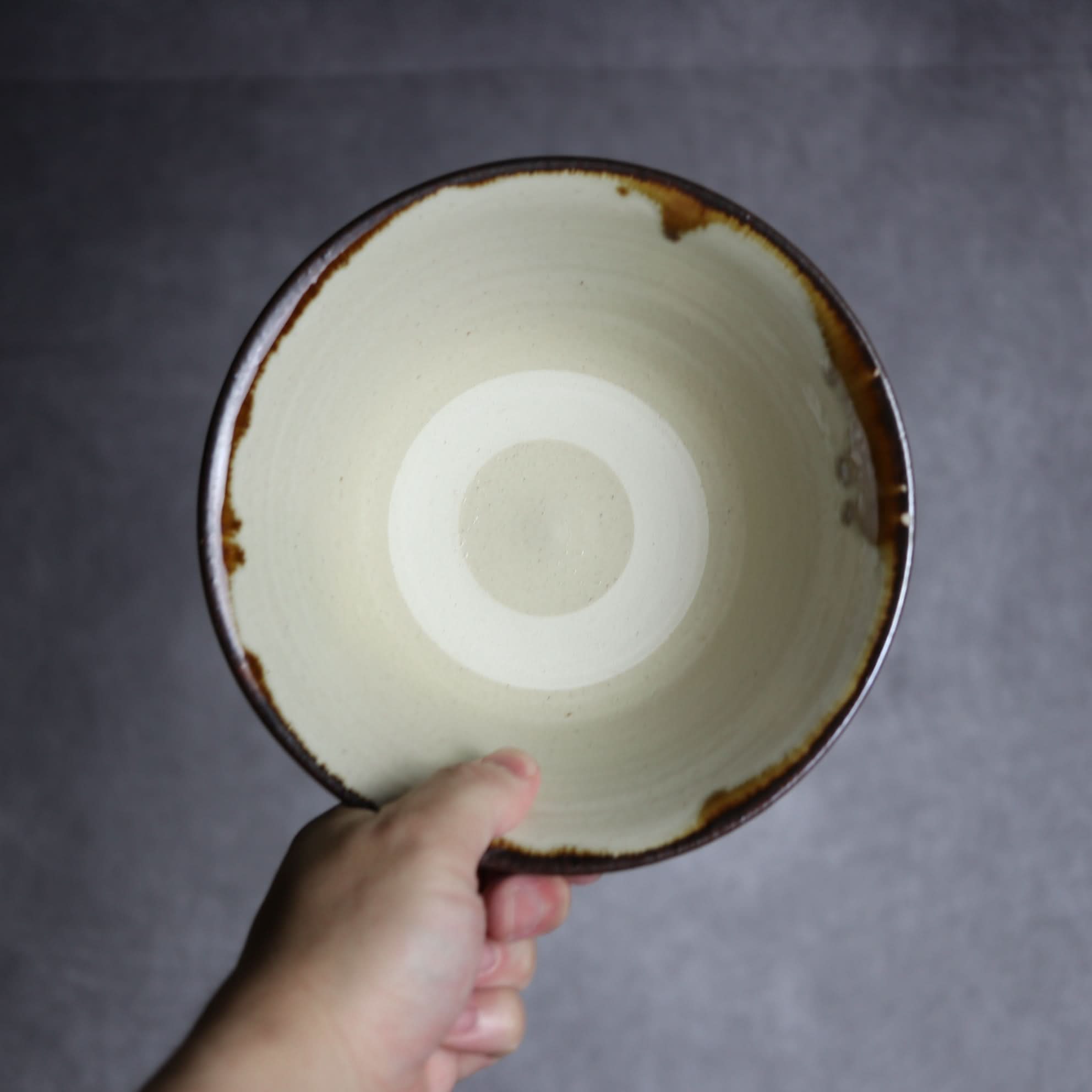 6寸マカイ1 飴 呉須釉 葉紋 やちむん 陶器 いずみ窯 島袋工房 やちむん 陶器.