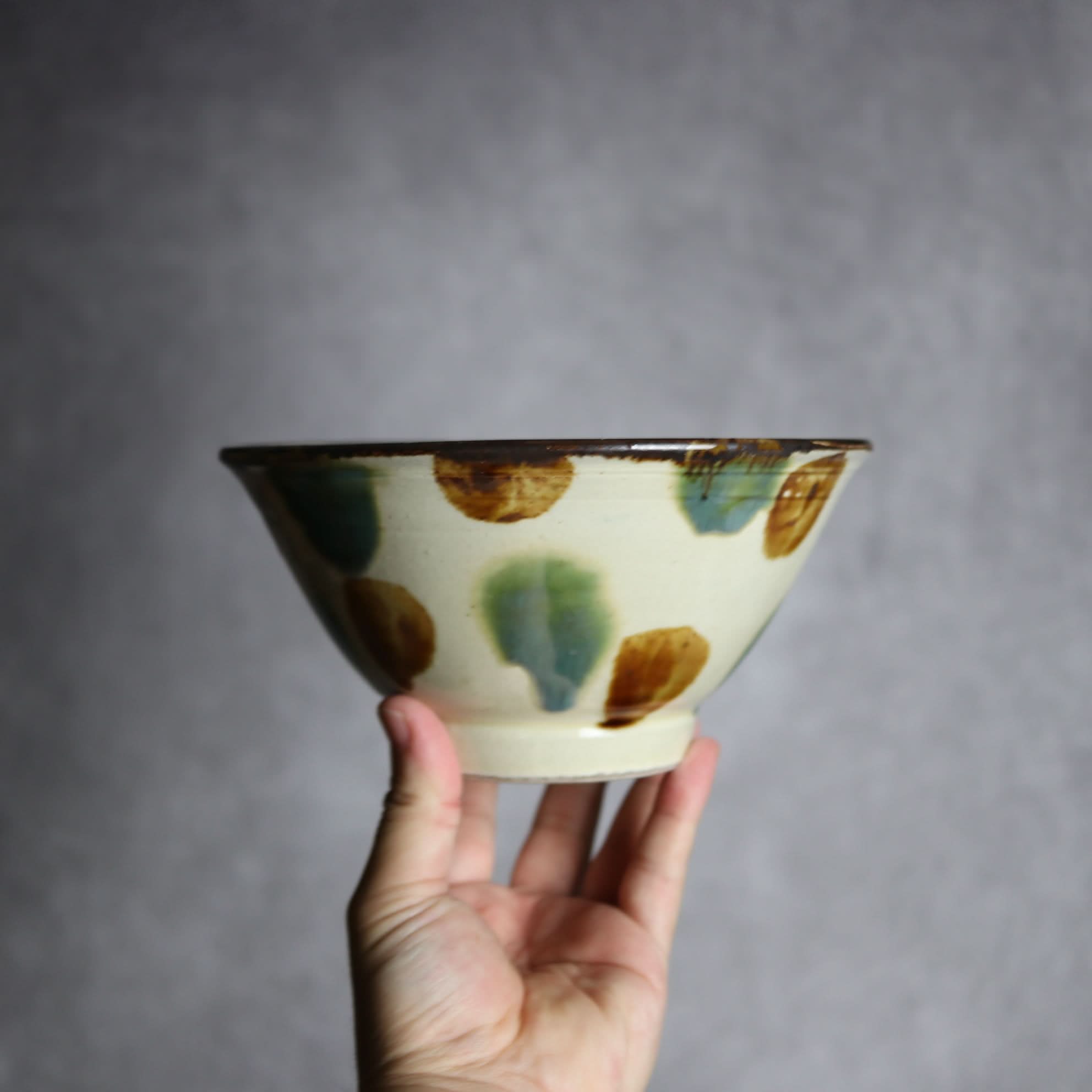 6寸マカイ1 三彩 点打やちむん 陶器 いずみ窯 島袋工房 やちむん 陶器.