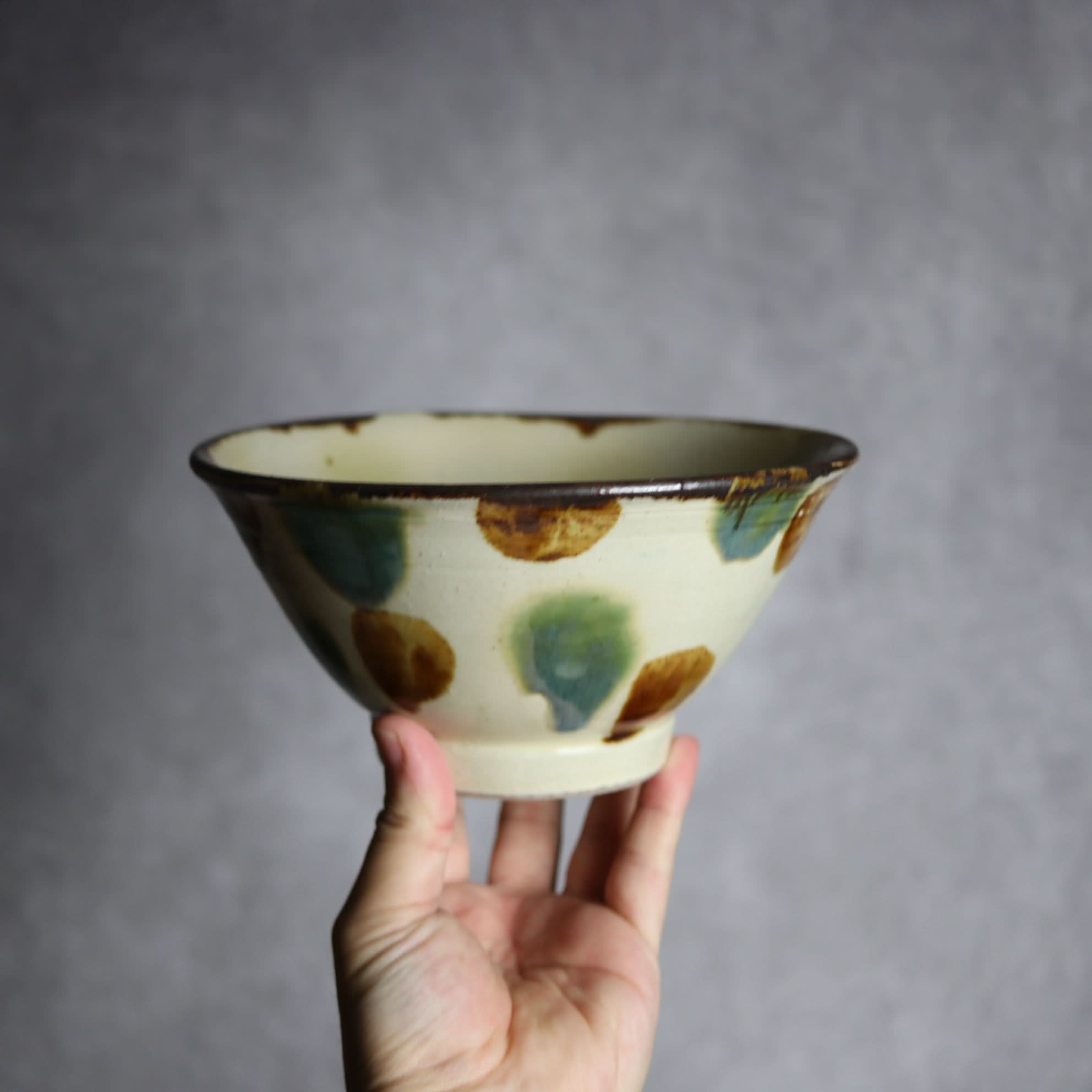 6寸マカイ1 三彩 点打やちむん 陶器 いずみ窯 島袋工房 やちむん 陶器.