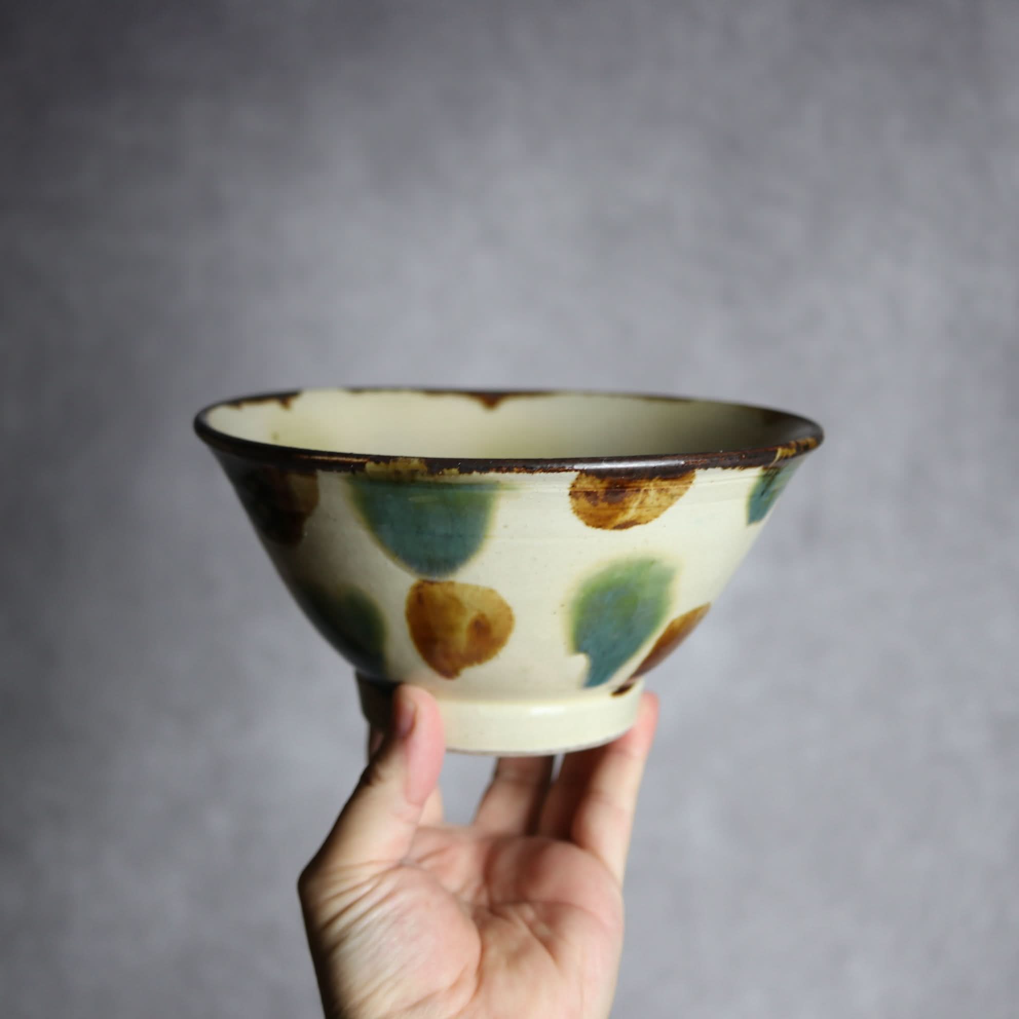 6寸マカイ1 三彩 点打やちむん 陶器 いずみ窯 島袋工房 やちむん 陶器.