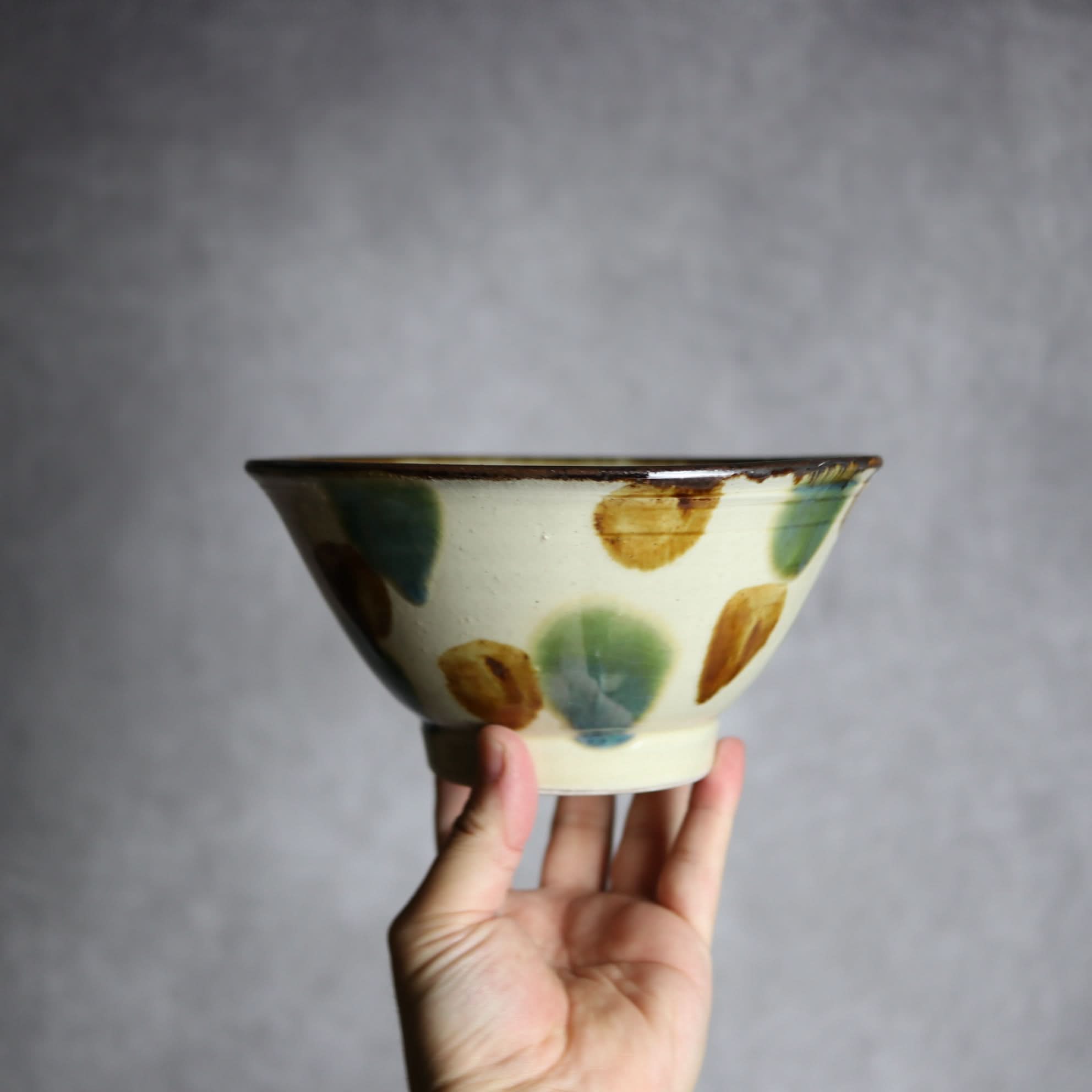 6寸マカイ1 三彩 点打やちむん 陶器 いずみ窯 島袋工房 やちむん 陶器.