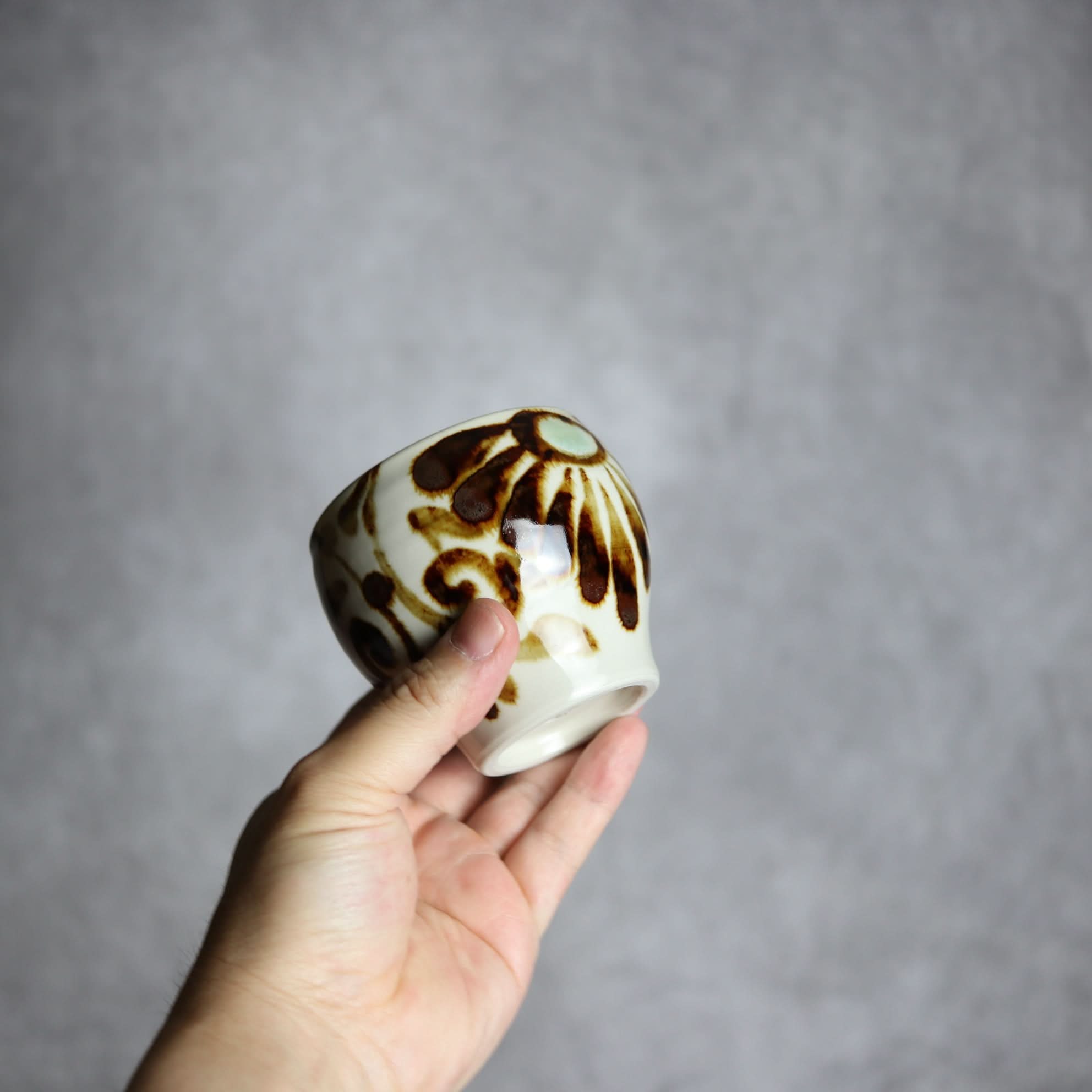 湯呑1 三彩 菊唐草 やちむん 陶器 拓美窯 やちむん 陶器.