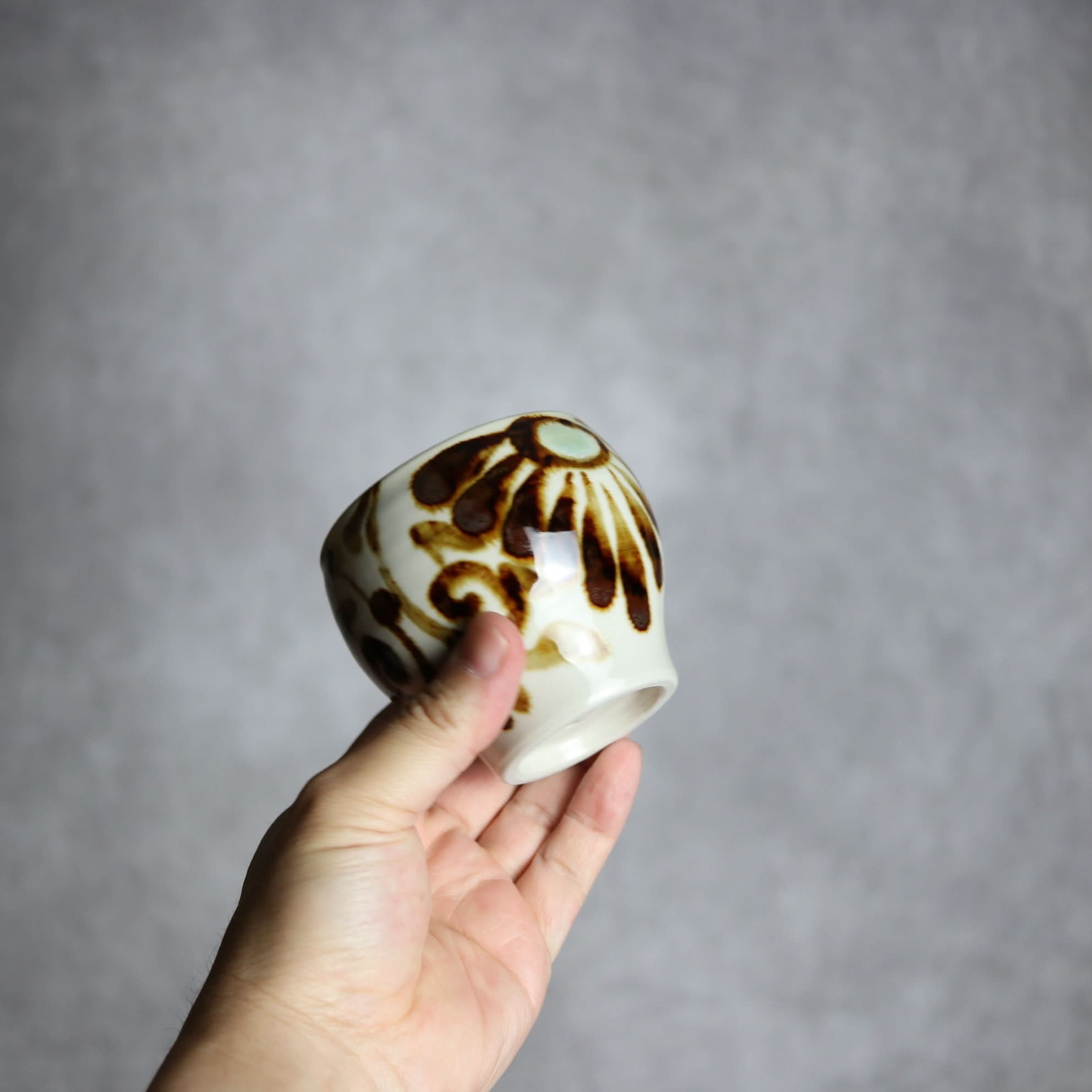 湯呑1 三彩 菊唐草 やちむん 陶器 拓美窯 やちむん 陶器.