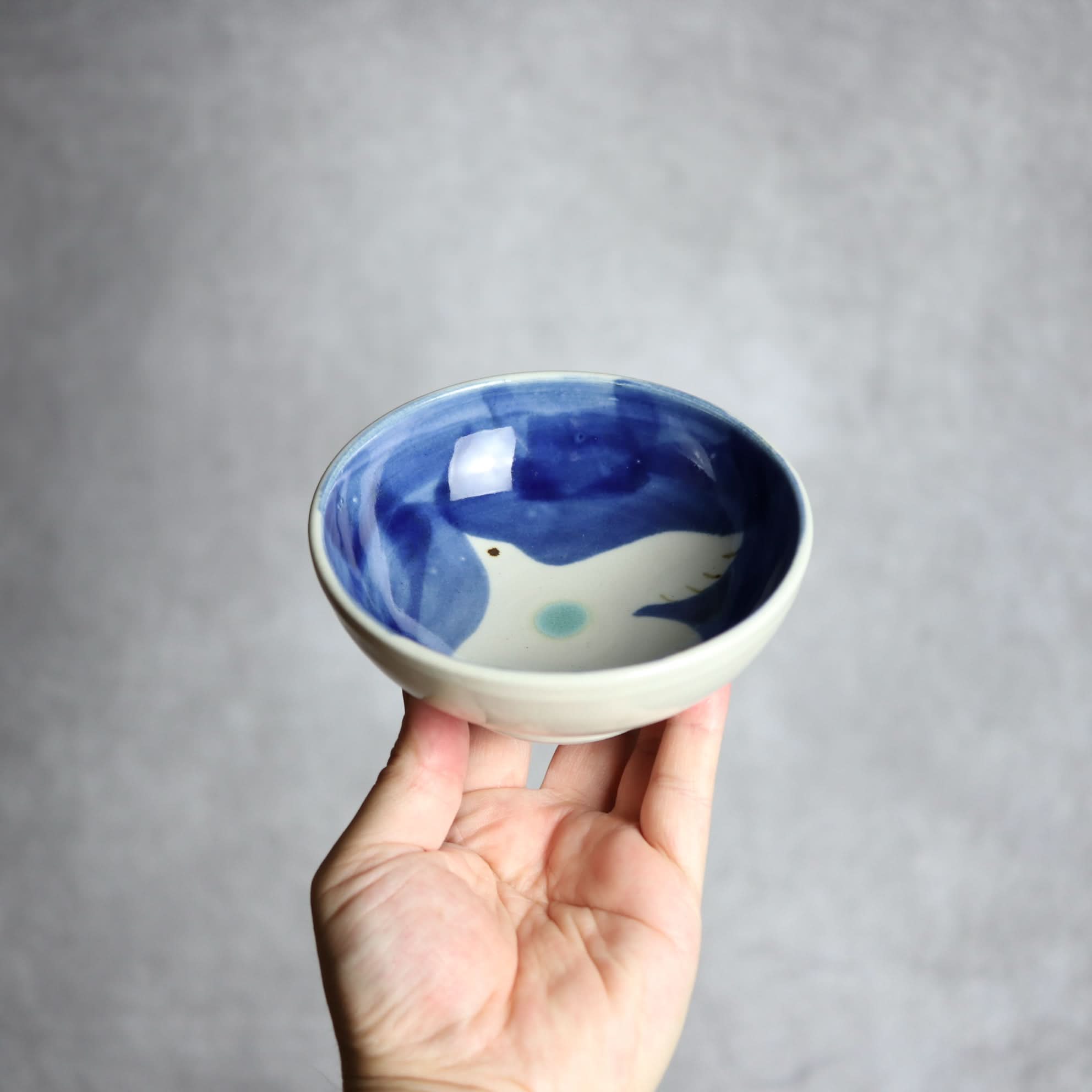 4寸鉢1 呉須釉 鳥 やちむん 陶器 拓美窯 やちむん 陶器.