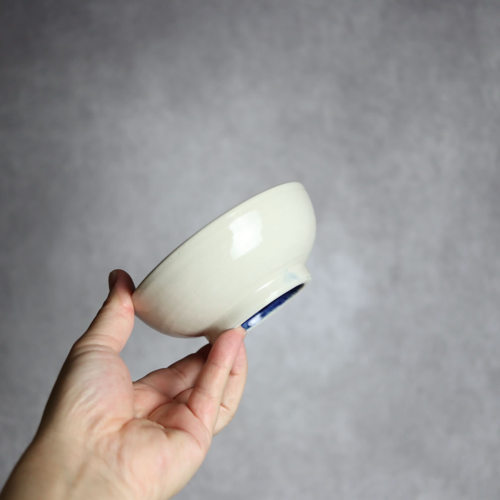 4寸鉢1 呉須釉 鳥 やちむん 陶器 拓美窯 やちむん 陶器.