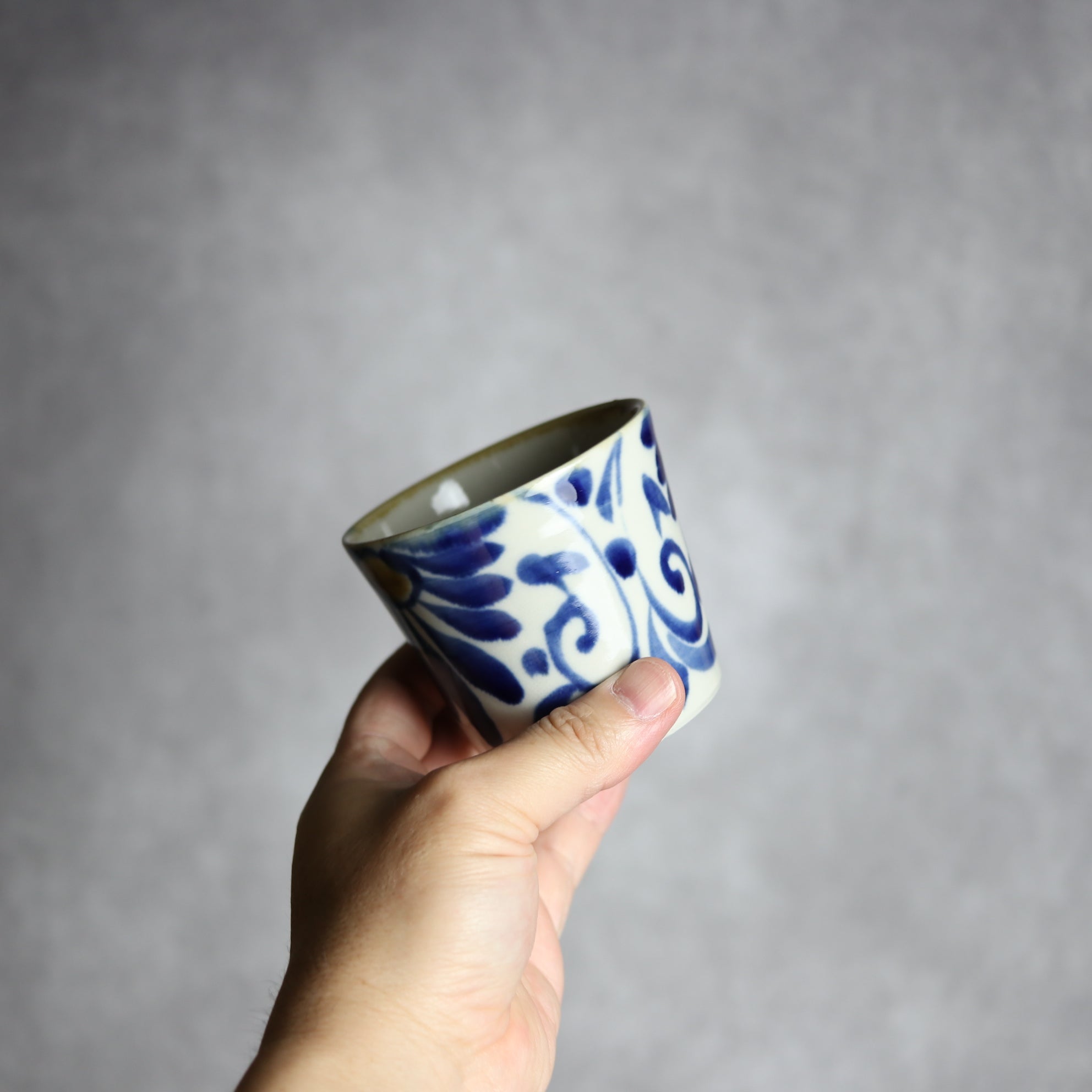 そば猪口2 飴 呉須釉 菊唐草 やちむん 陶器 拓美窯 やちむん 陶器.