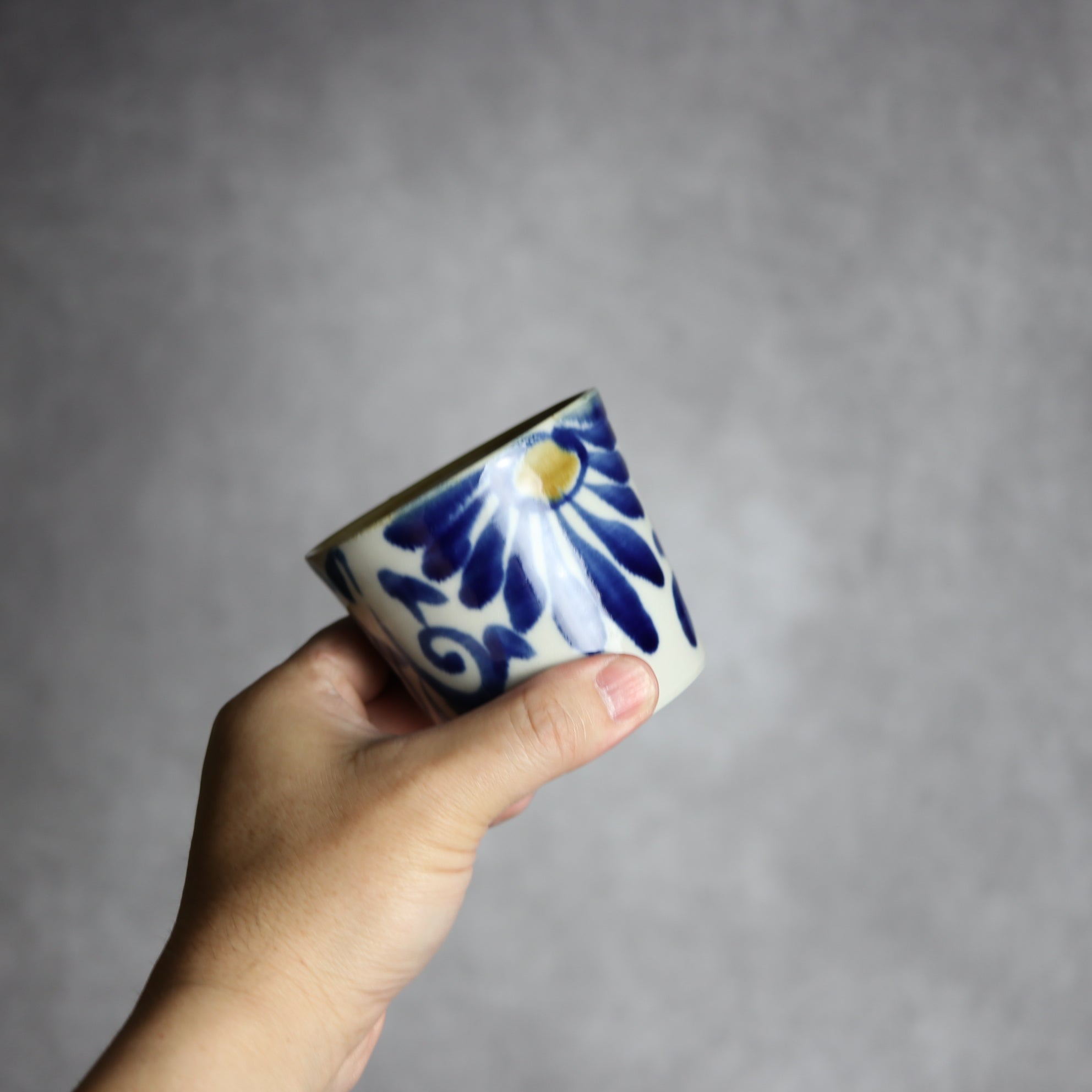 そば猪口2 飴 呉須釉 菊唐草 やちむん 陶器 拓美窯 やちむん 陶器.