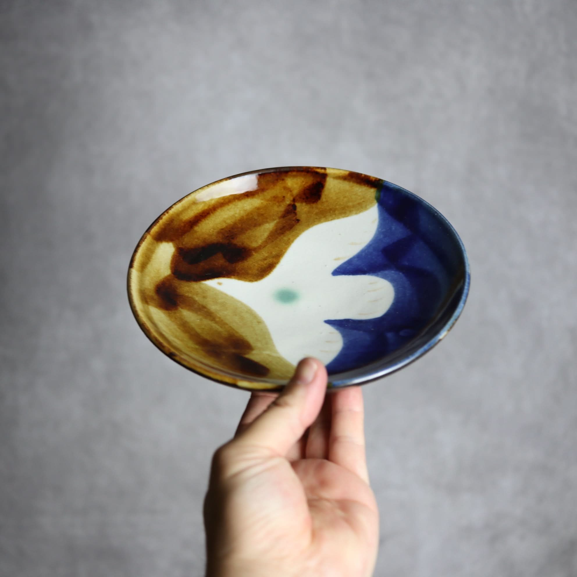 6寸皿1 飴 呉須釉 鳥 やちむん 陶器 拓美窯 やちむん 陶器.