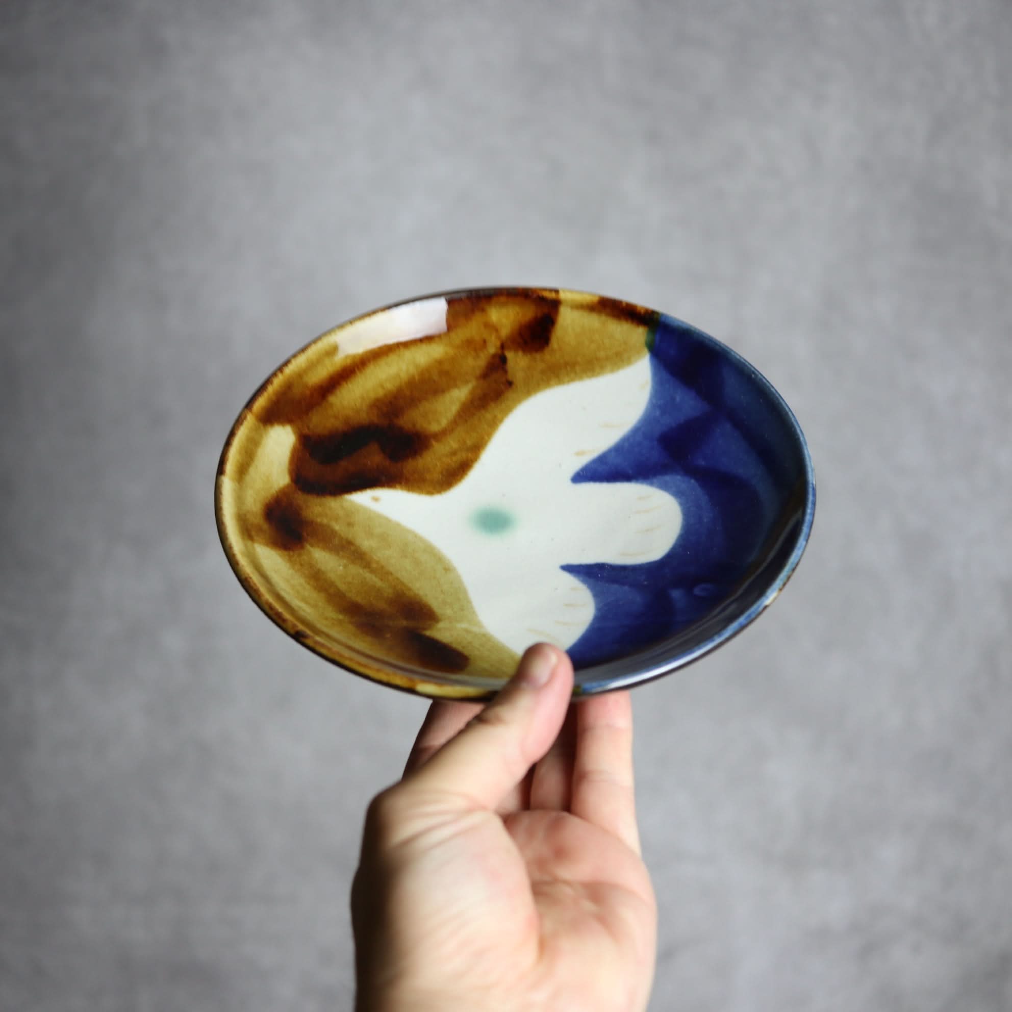 6寸皿1 飴 呉須釉 鳥 やちむん 陶器 拓美窯 やちむん 陶器.