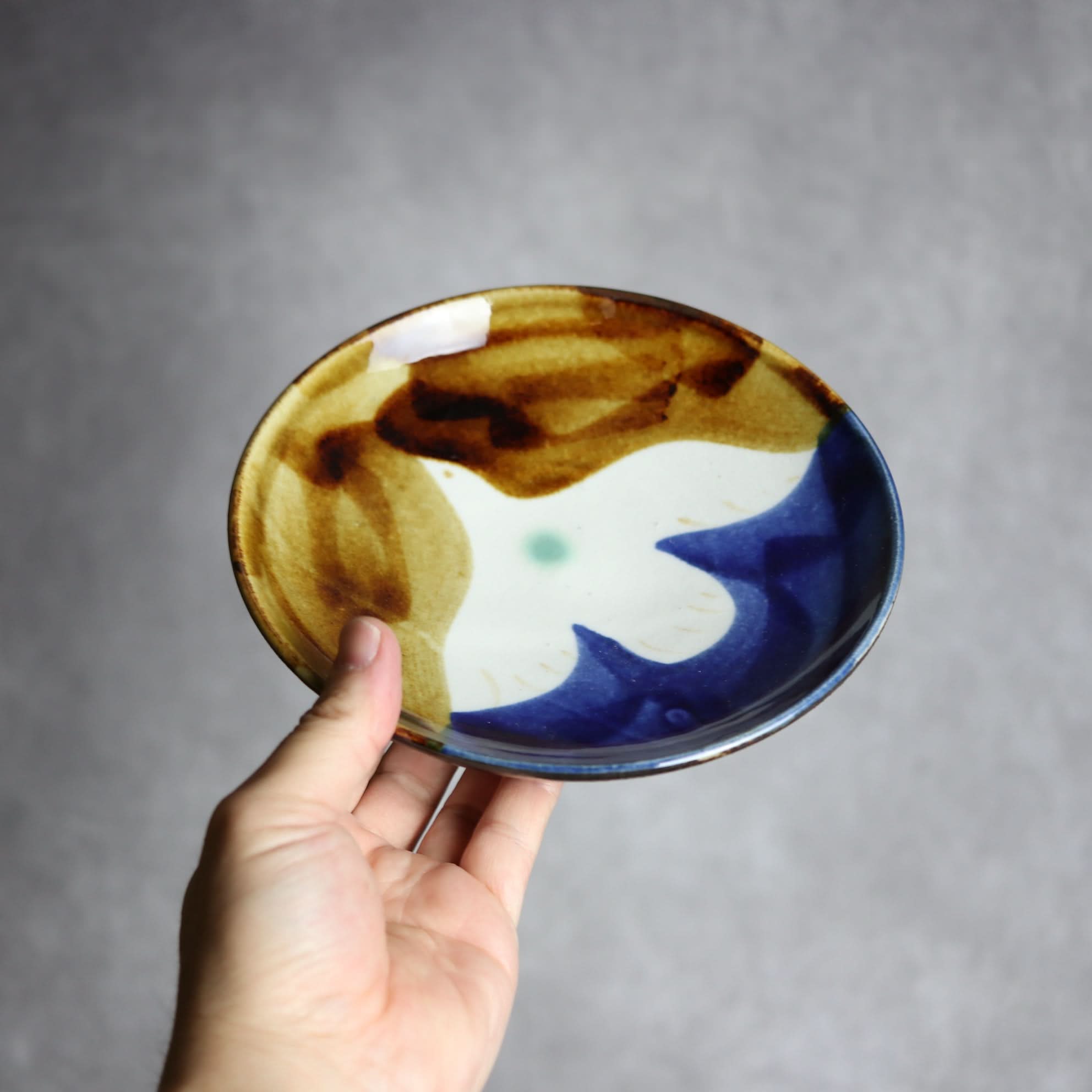 6寸皿1 飴 呉須釉 鳥 やちむん 陶器 拓美窯 やちむん 陶器.