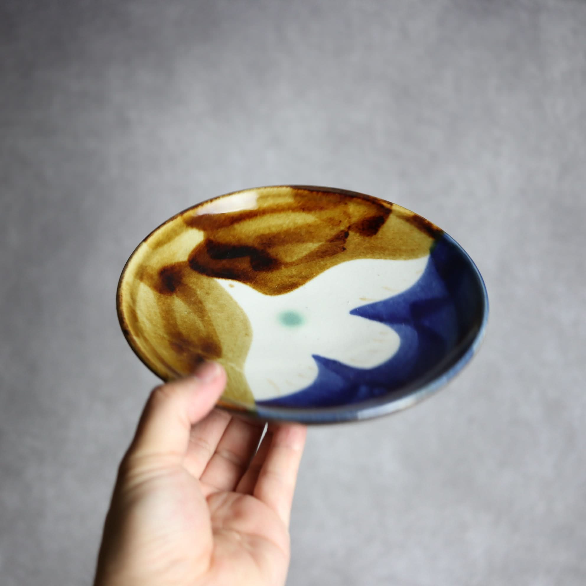 6寸皿1 飴 呉須釉 鳥 やちむん 陶器 拓美窯 やちむん 陶器.