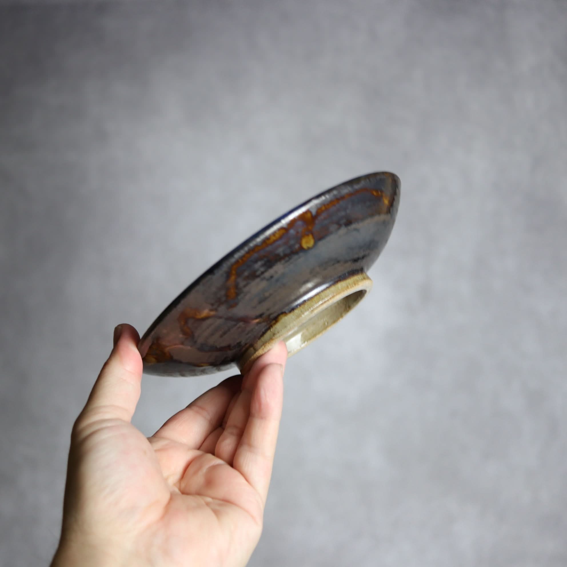 5寸皿1 飴 呉須釉 鳥 やちむん 陶器 拓美窯 やちむん 陶器.