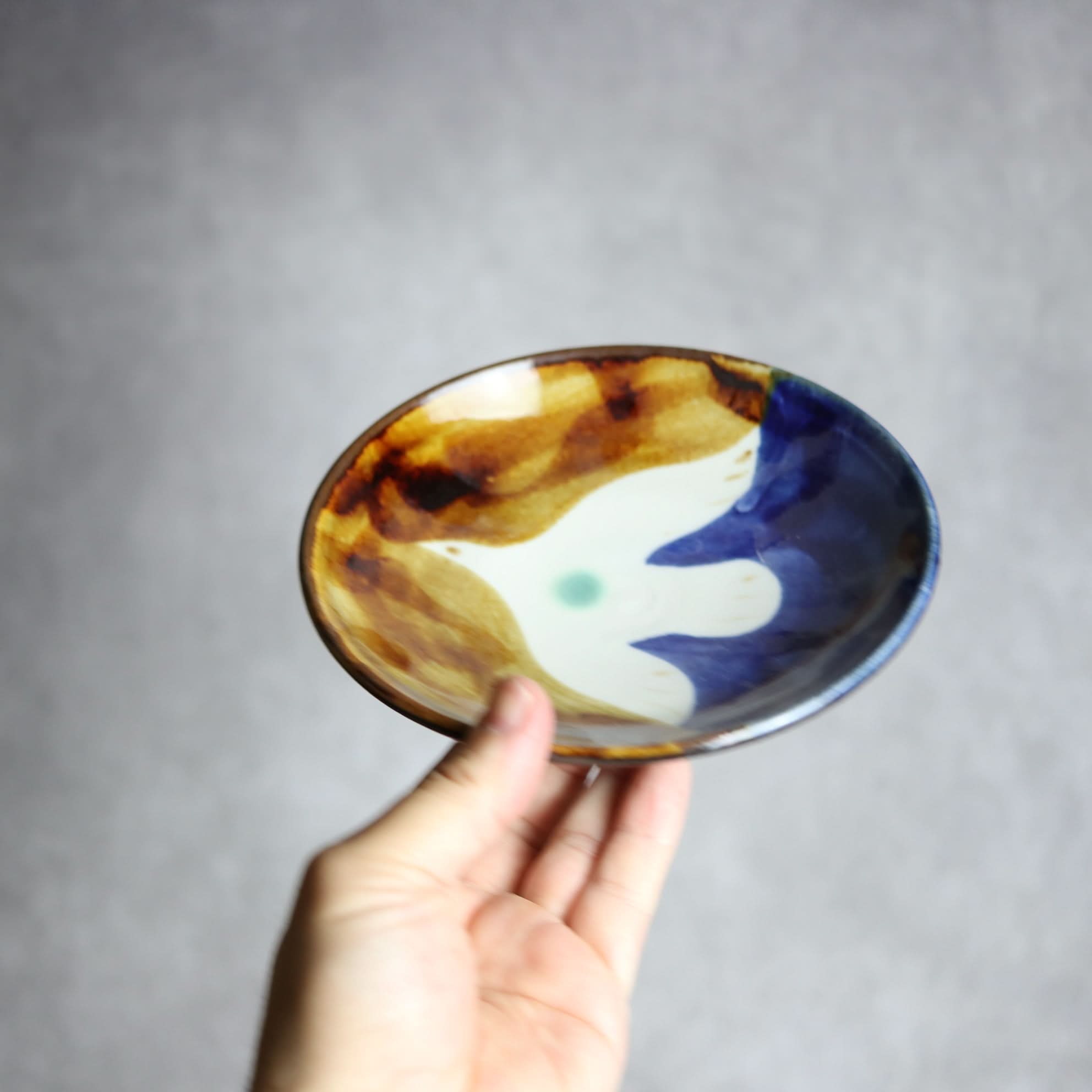5寸皿1 飴 呉須釉 鳥 やちむん 陶器 拓美窯 やちむん 陶器.