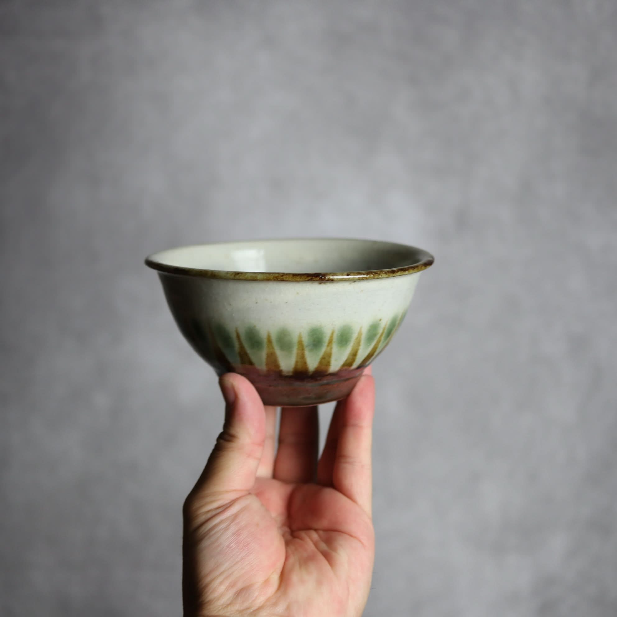 4寸マカイ2 三彩 線描 やちむん 陶器 やちむん工房 mug 陶器.