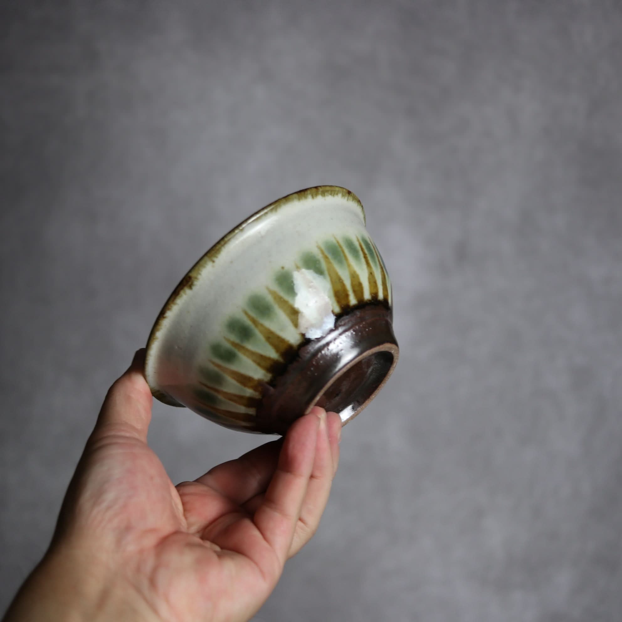 4寸マカイ2 三彩 線描 やちむん 陶器 やちむん工房 mug 陶器.