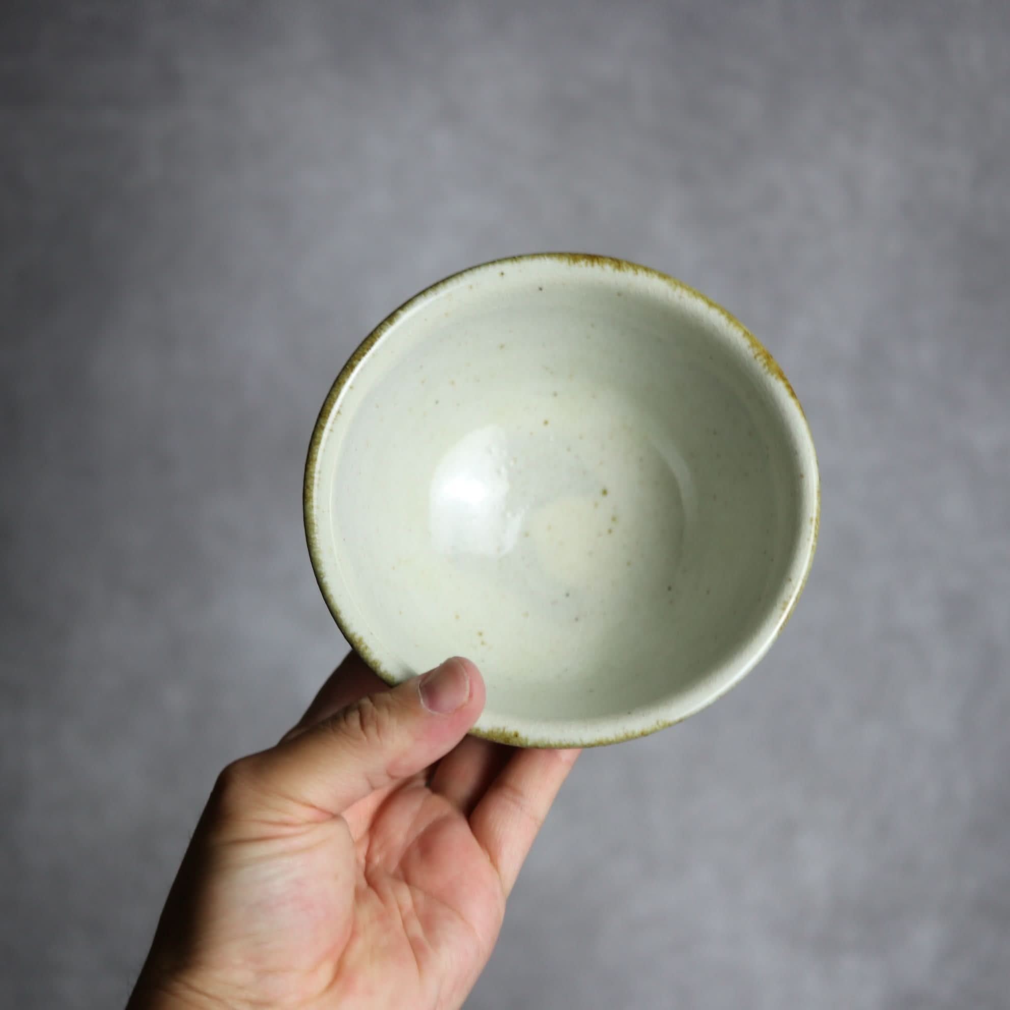 4寸マカイ1 三彩 線描 やちむん 陶器 やちむん工房 mug 陶器.